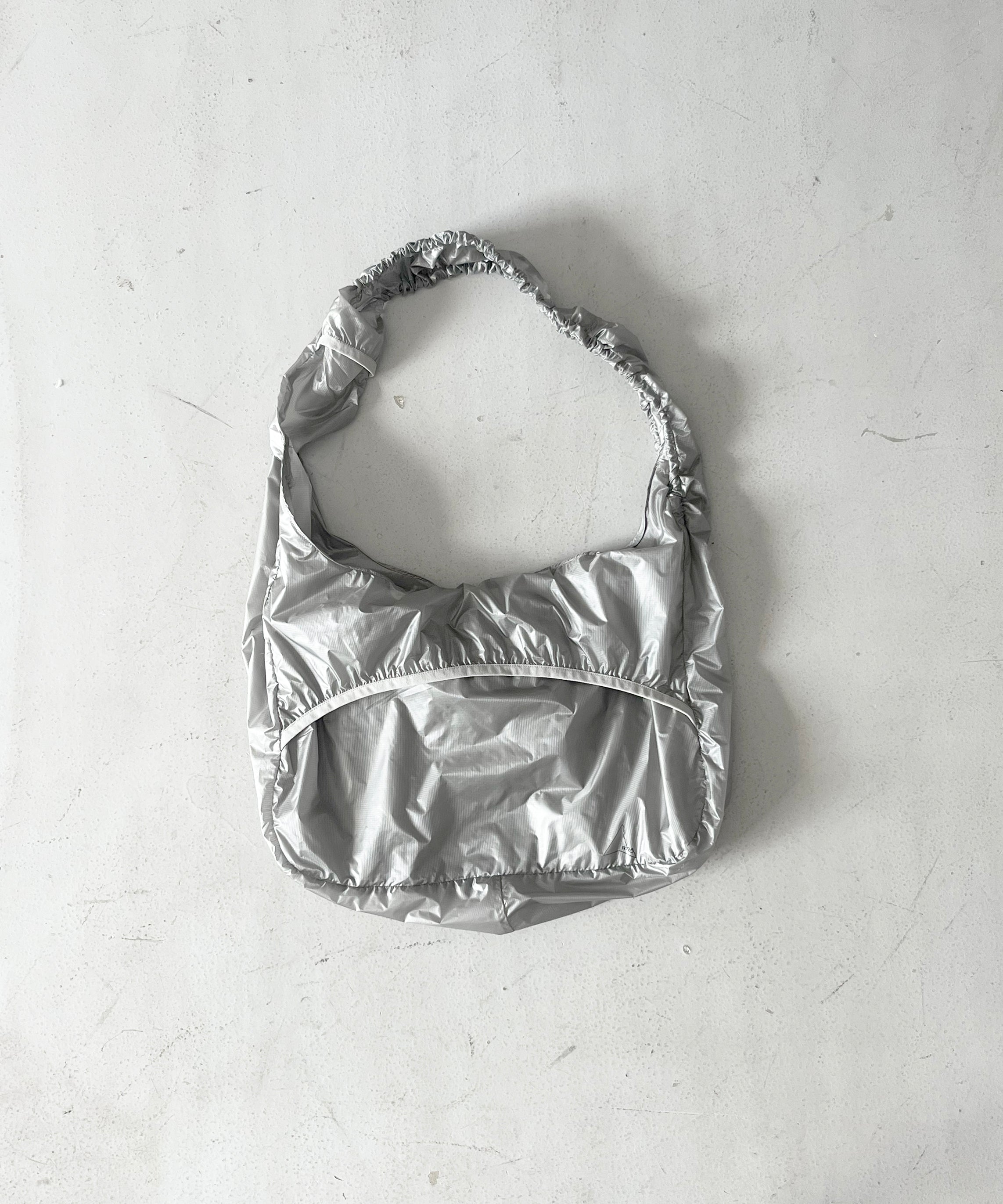 ROA Laki packable knot bag "BLACK"