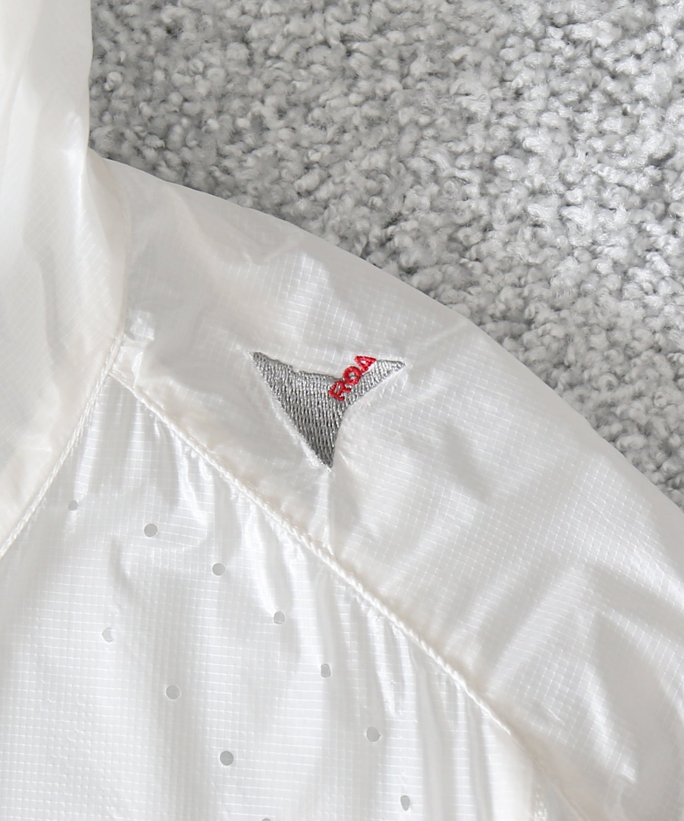 ROA Hue packable wind jacket "WHITE"