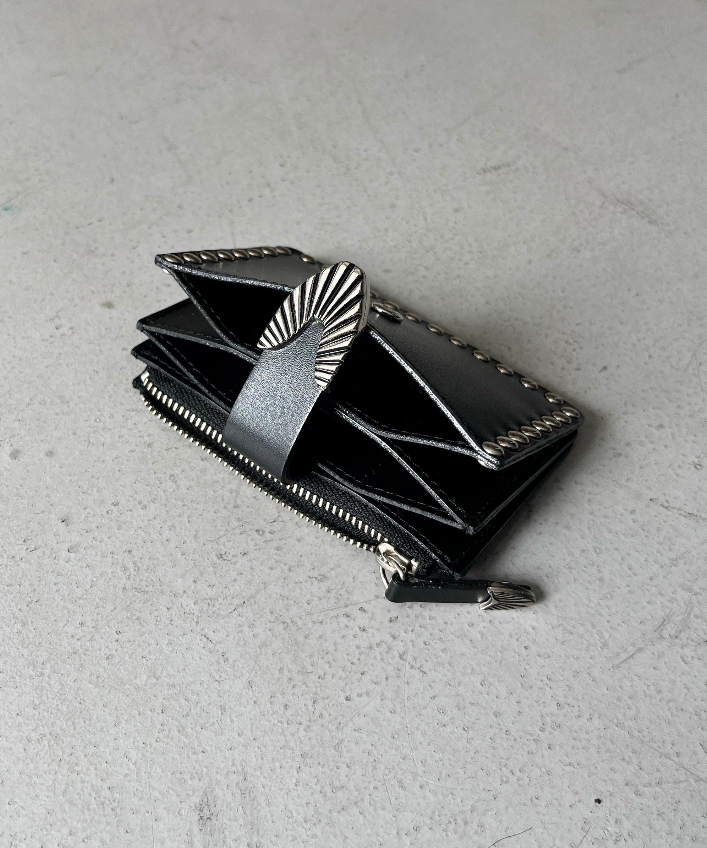 TOGA VIRILIS Leather wallet studs small 