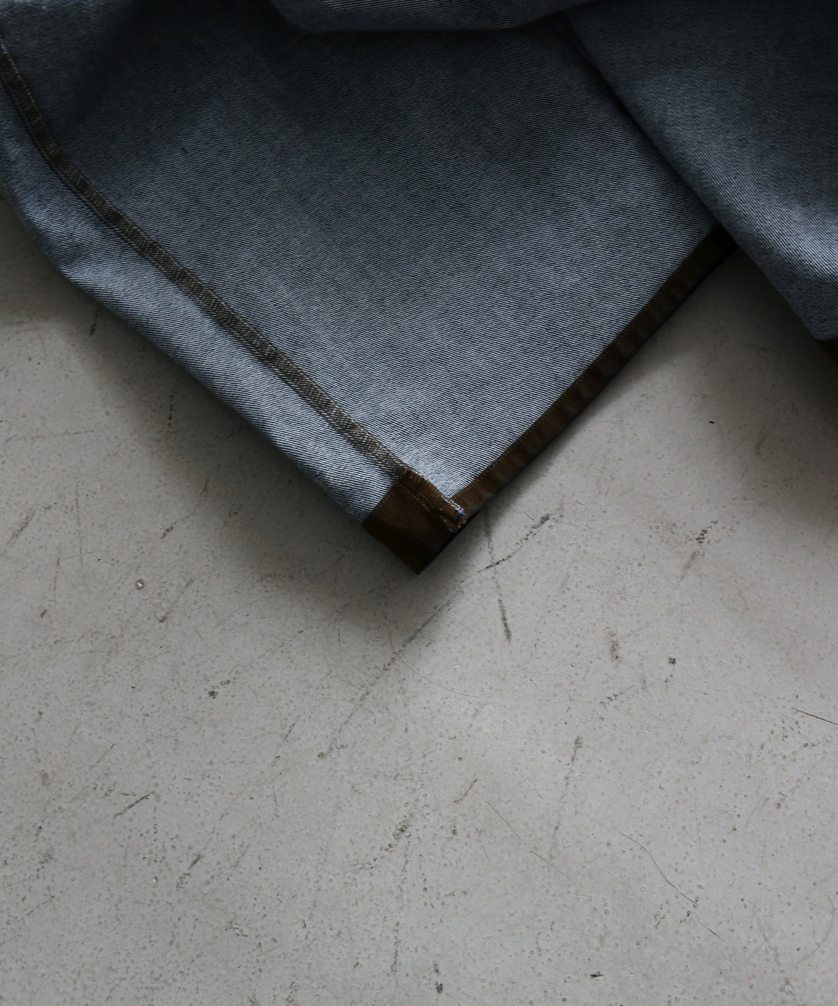 VOAAOV Pigment Cupro 5-pocket pants "CAMEL"