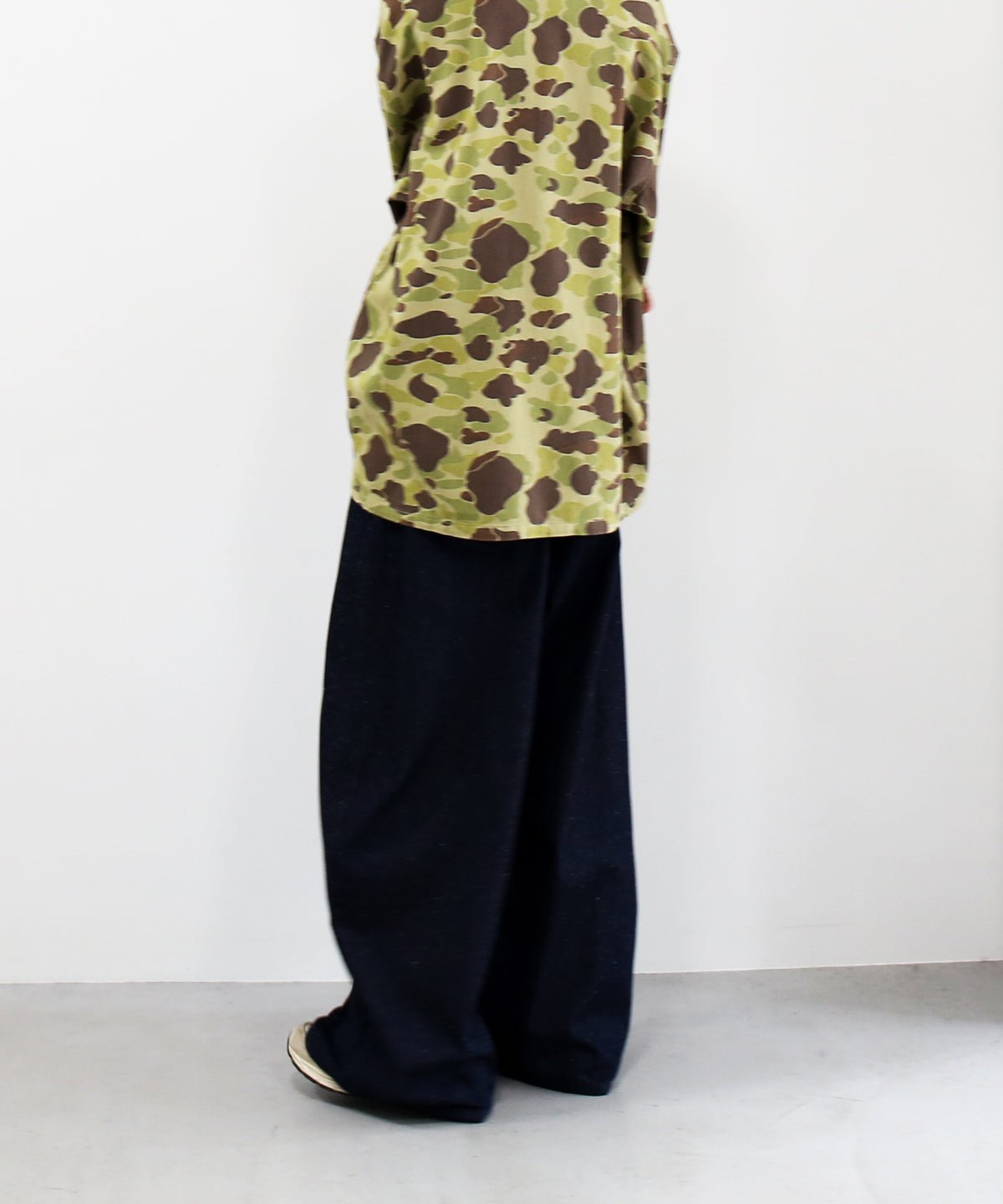 NEEDLES Military shirt jacket - camo twill "A-LT.GREEN"