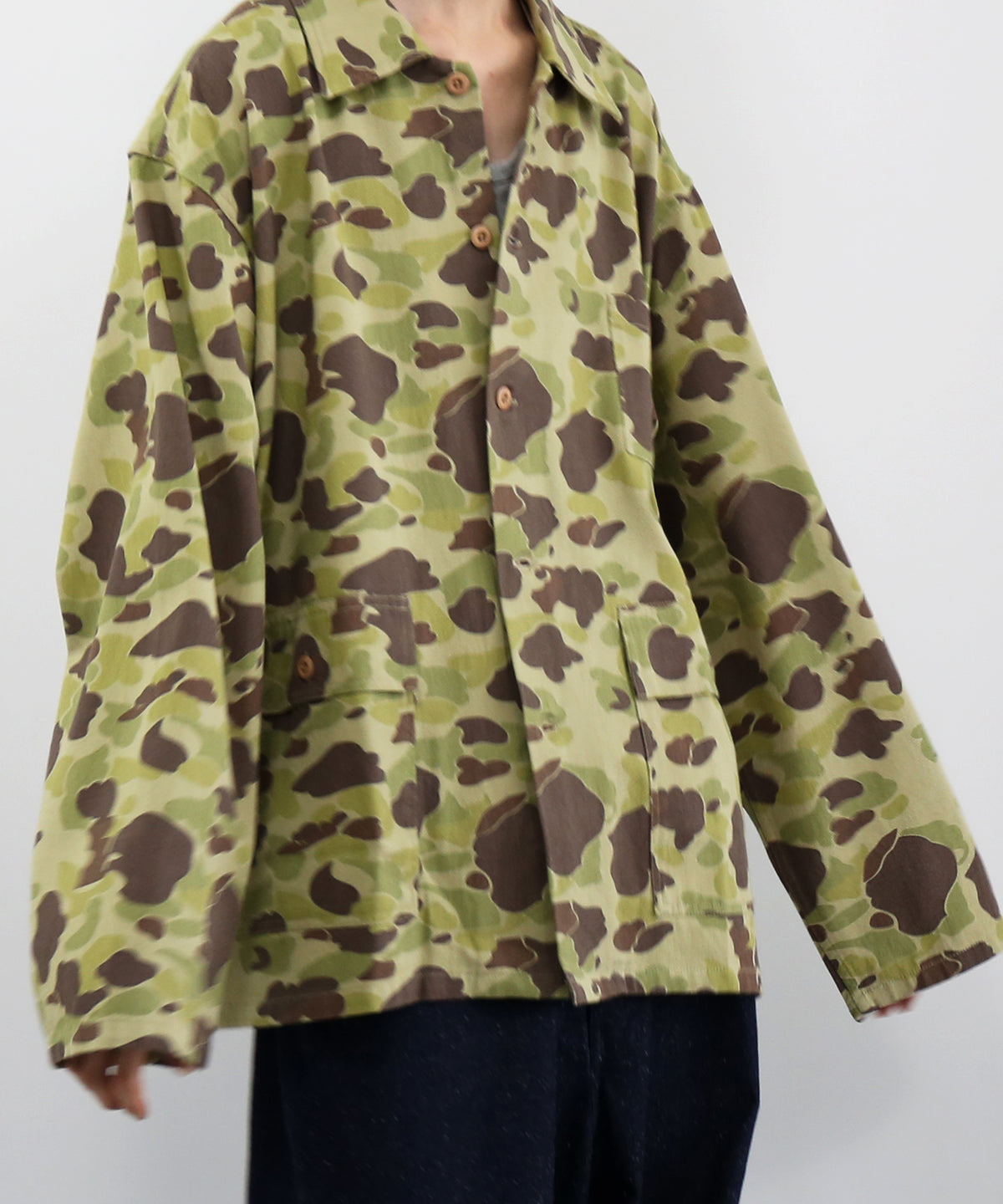 NEEDLES Military shirt jacket - camo twill "A-LT.GREEN"