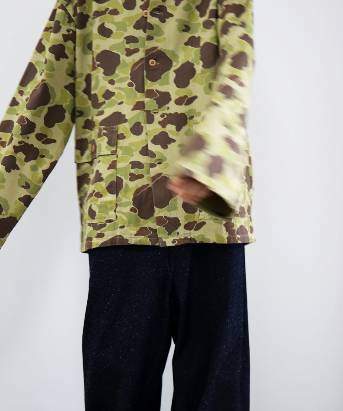 NEEDLES Military shirt jacket - camo twill "A-LT.GREEN"