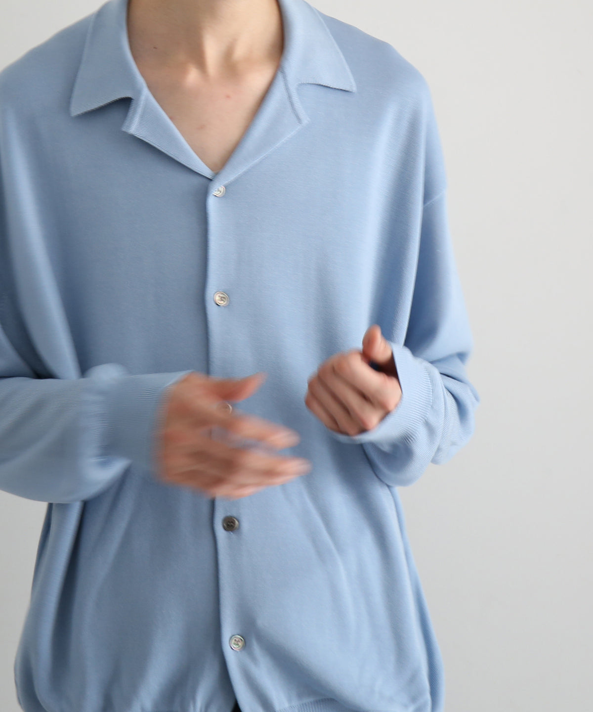 【EXCLUSIVE】crepuscule Open collar knit shirt "LIGHT PURPLE"
