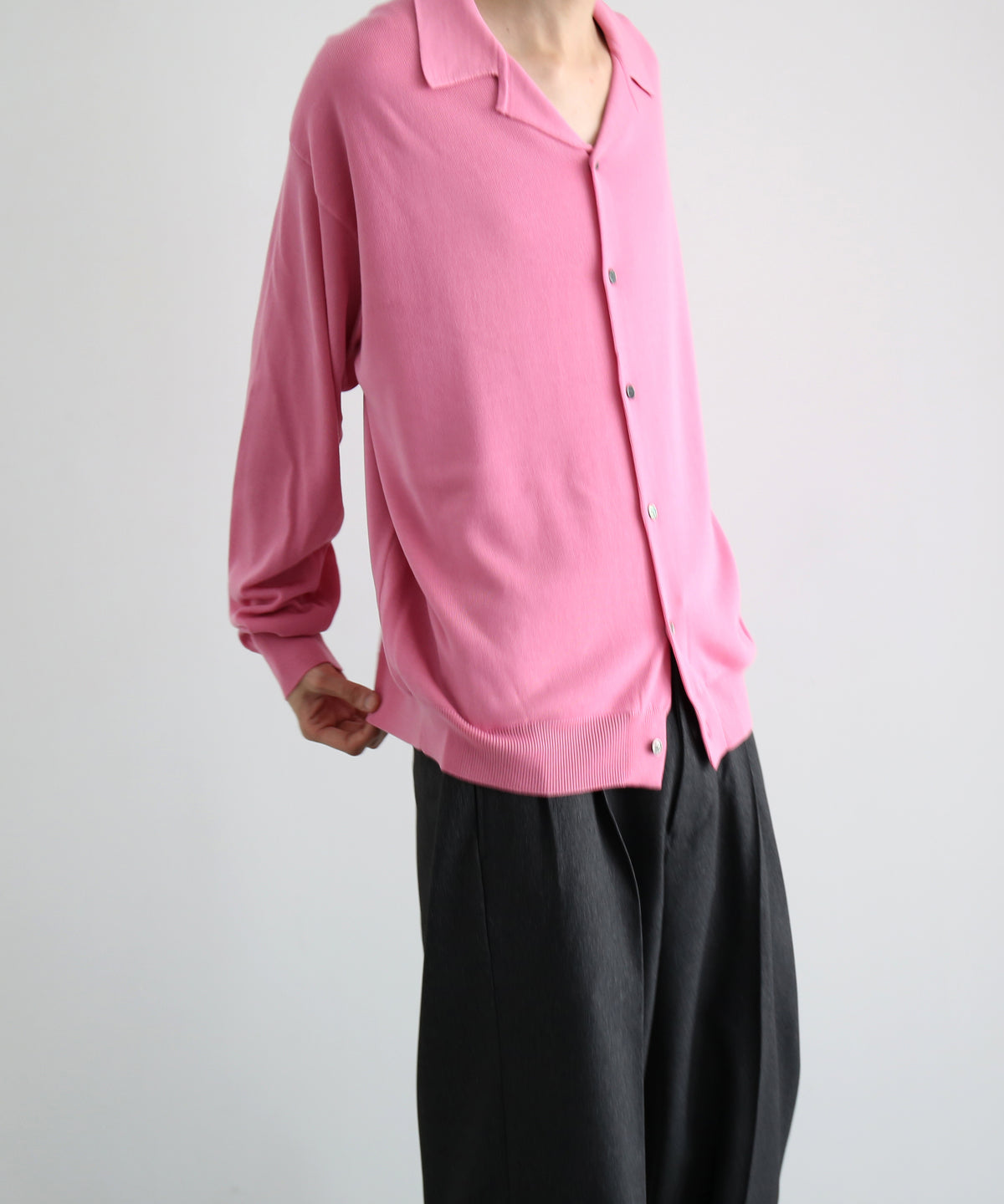 【EXCLUSIVE】crepuscule Open collar knit shirt "LIGHT PINK"