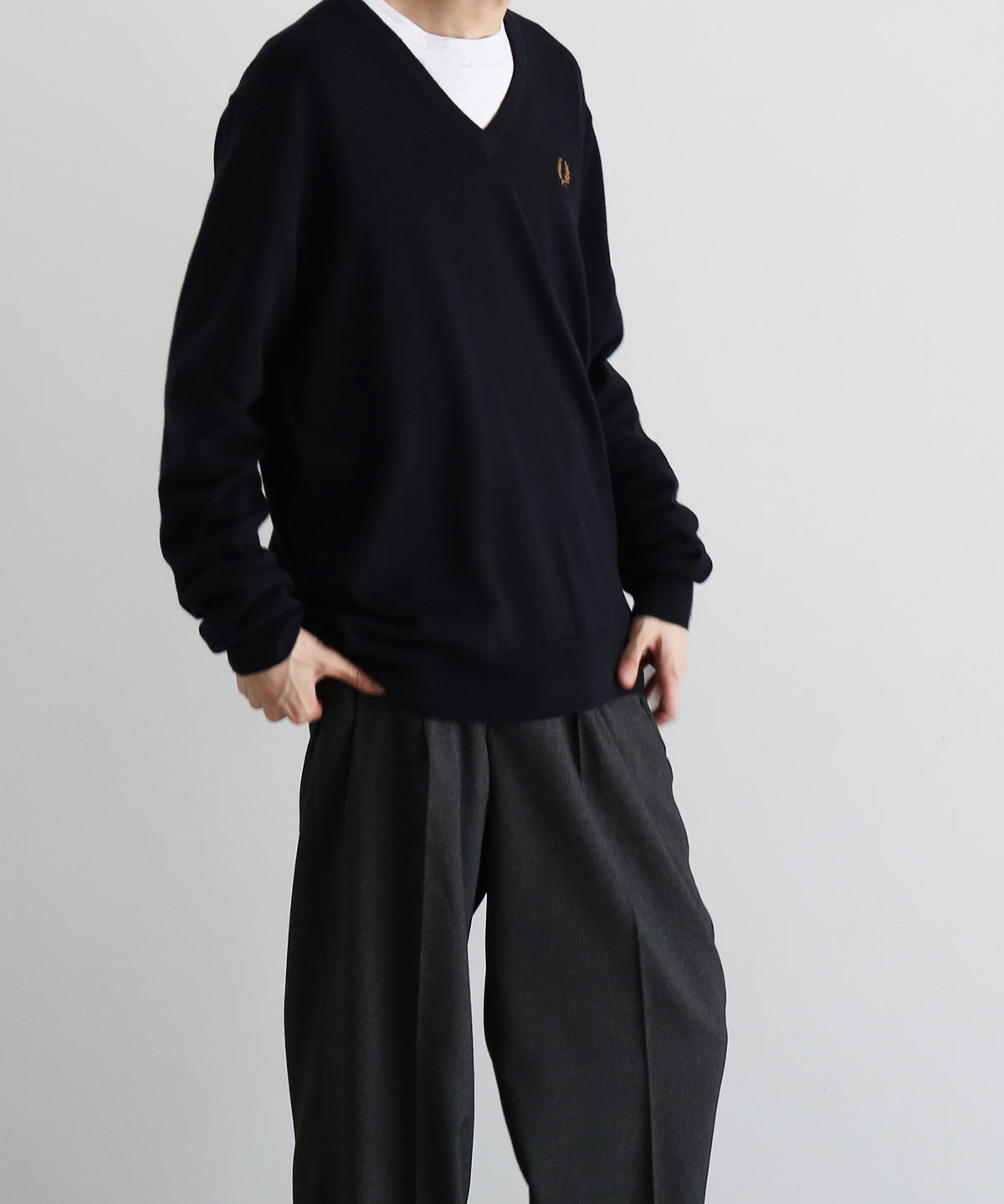 FRED PERRY Classic v neck jumper "NAVY"