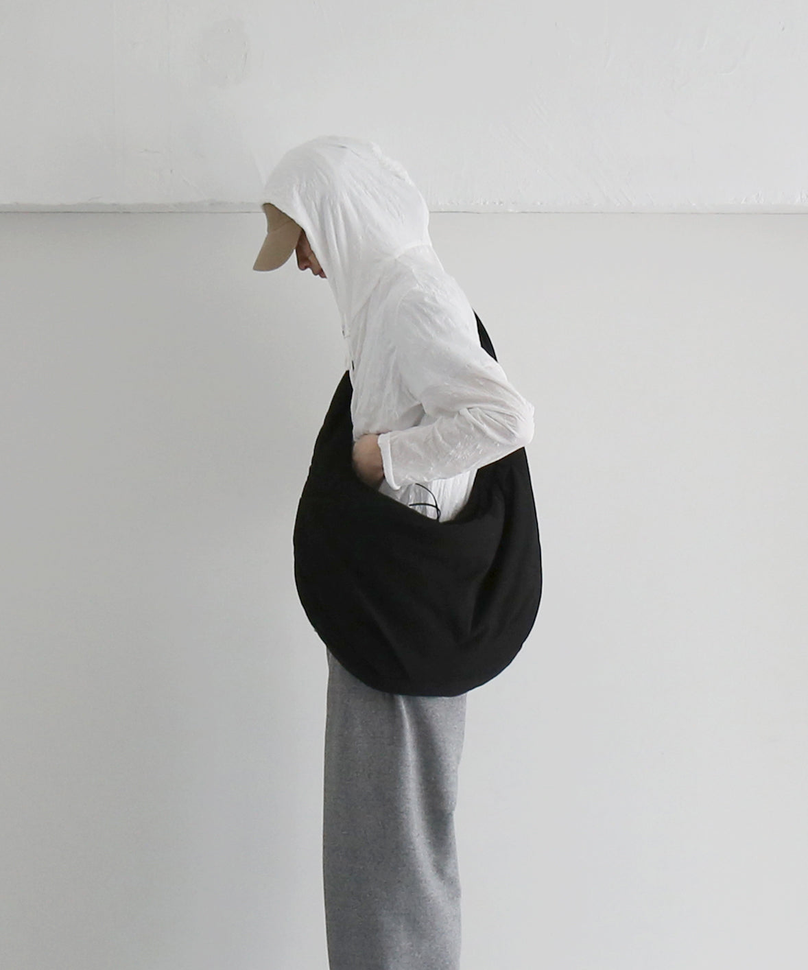 POST ARCHIVE FACTION(PAF) Incheon bag "GREY BLENDED"