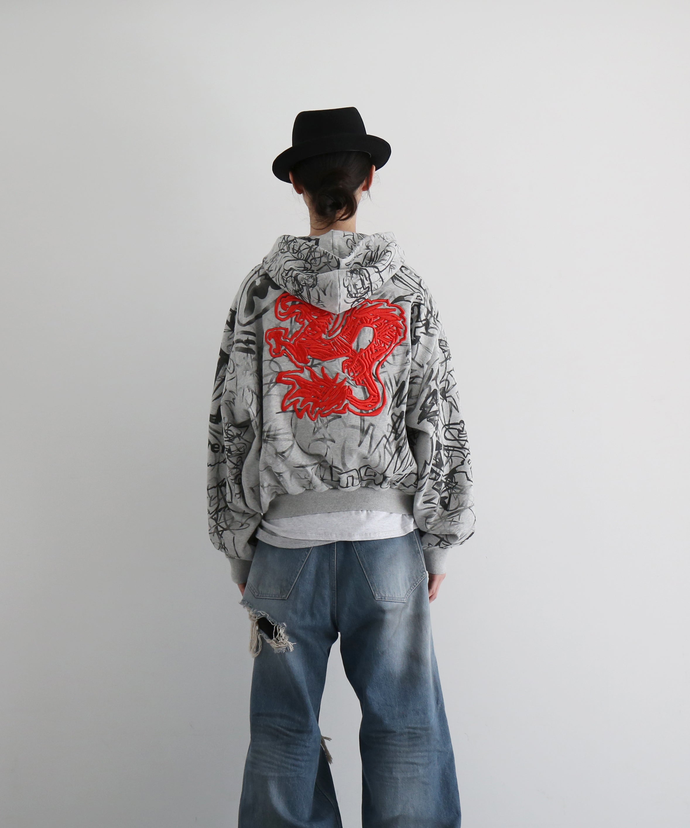 MOWALOLA Grey grafitti track top "GREY"