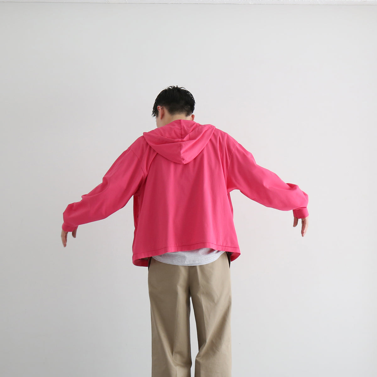 ABELIA EDOWARD GOUCHA【アベリアエドワードゴウチャ】Sun hoodie