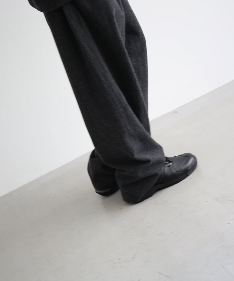 URU Shirt - easy pants "CHARCOAL"