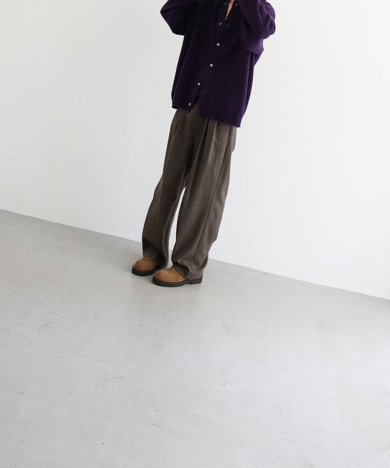 URU Wool saxony - 2 tuck pants "L.BROWN"