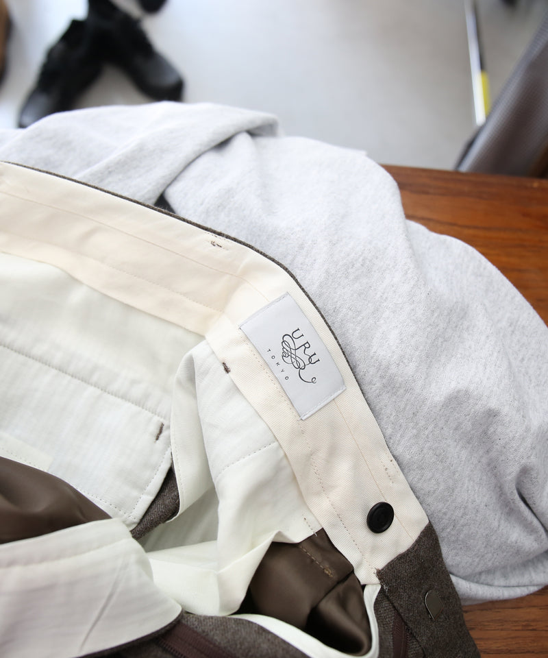 URU Wool saxony - 2 tuck pants "L.BROWN"