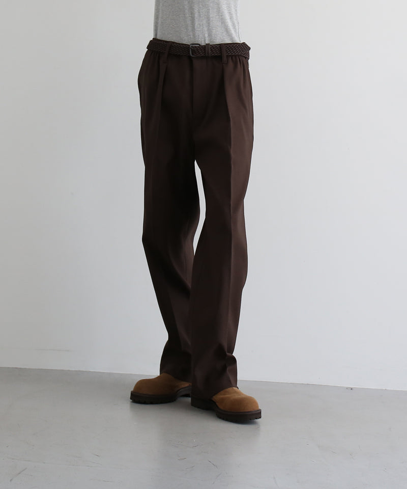 UNUSED Uw1203 straight slacks “BROWN"