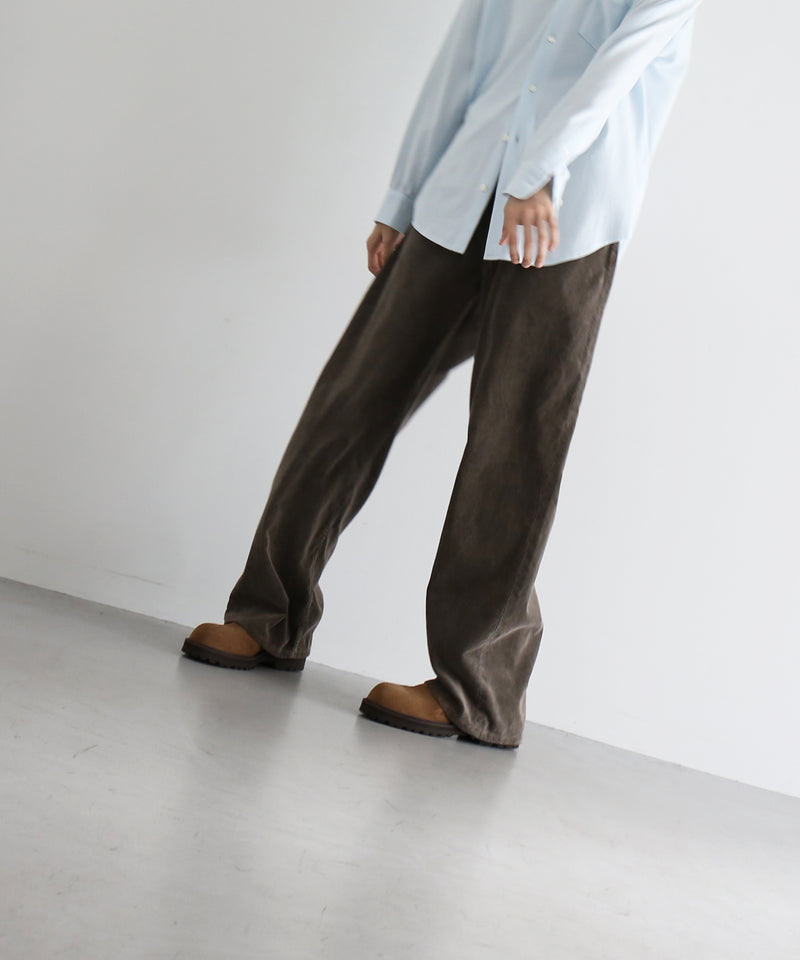AURALEE Garment-dyed finx corduroy 5p wide pants “DUSTY BLUE”