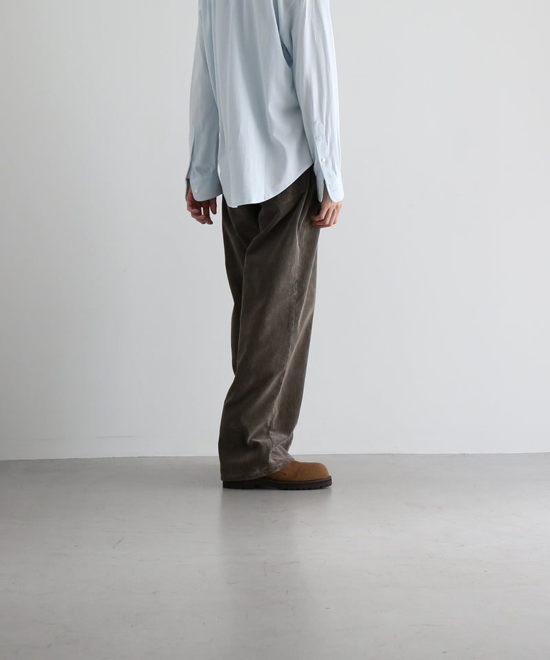 AURALEE Garment-dyed finx corduroy 5p wide pants “OLIVE BROWN”
