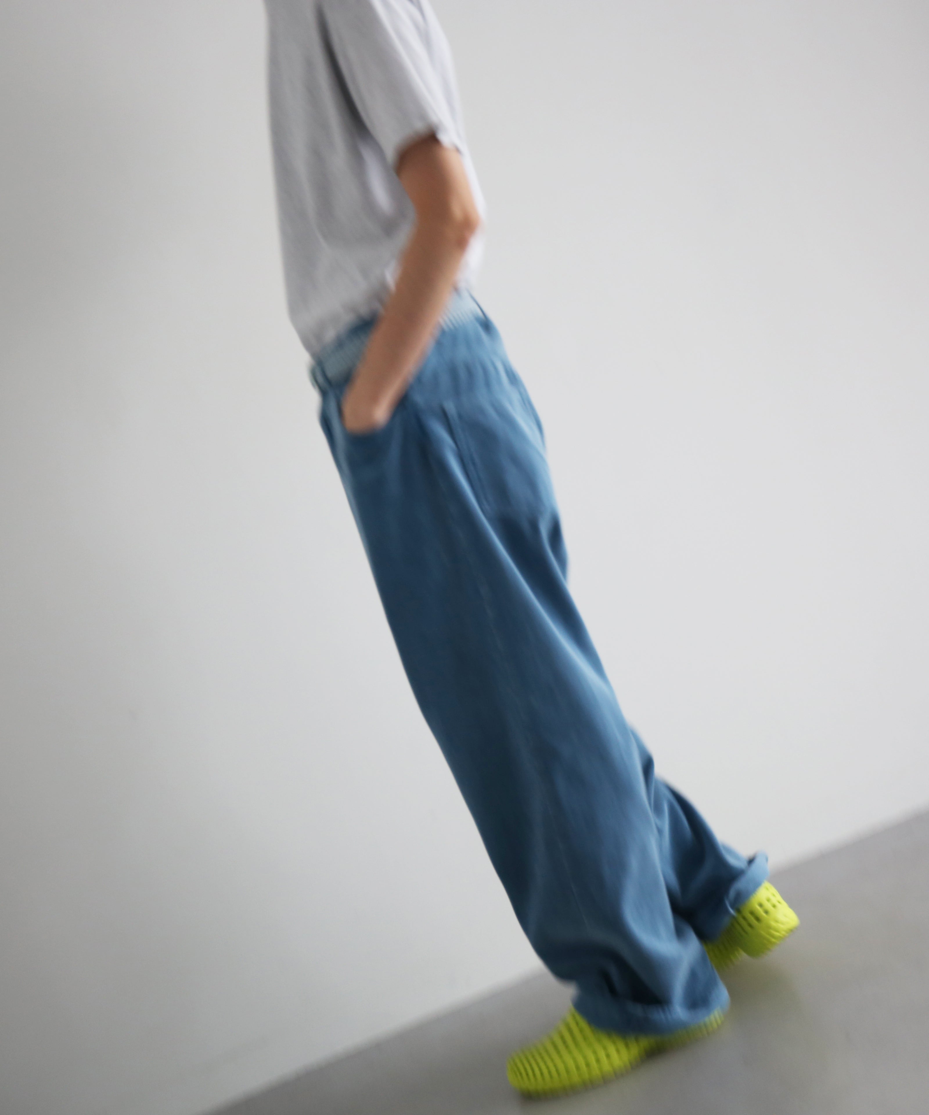 AURALEE【オーラリー】Garment-dyed finx corduroy 5p wide pants