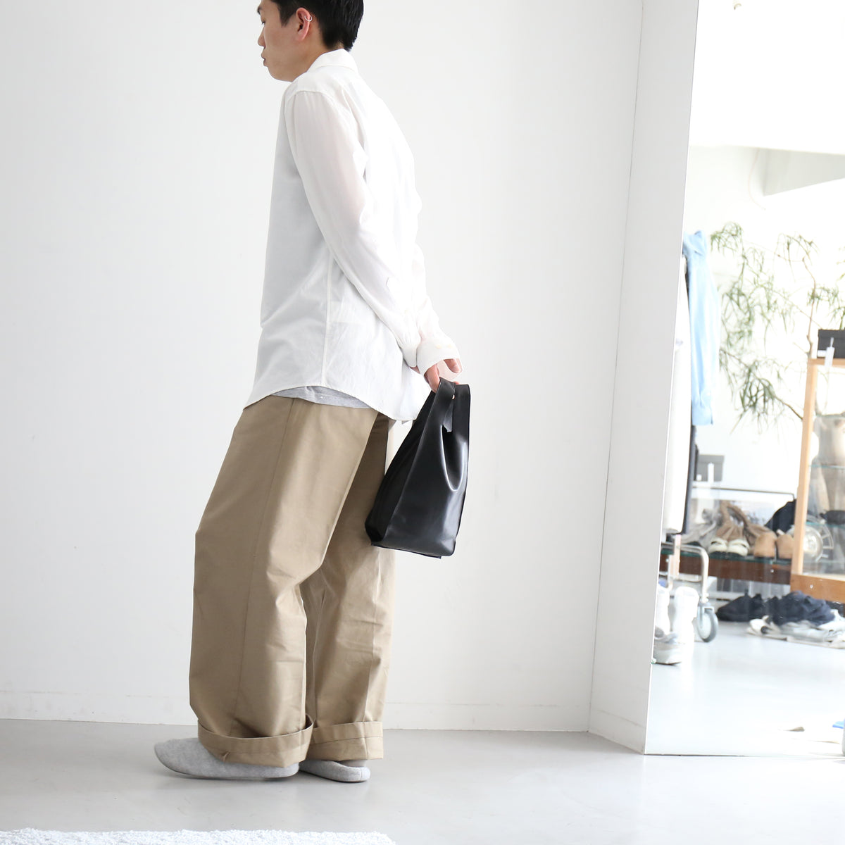 KAIKO ブラック メッセンジャーバッグ KAIKO【カイコー】メンズ マーケットバッグ Inconvenience bag 