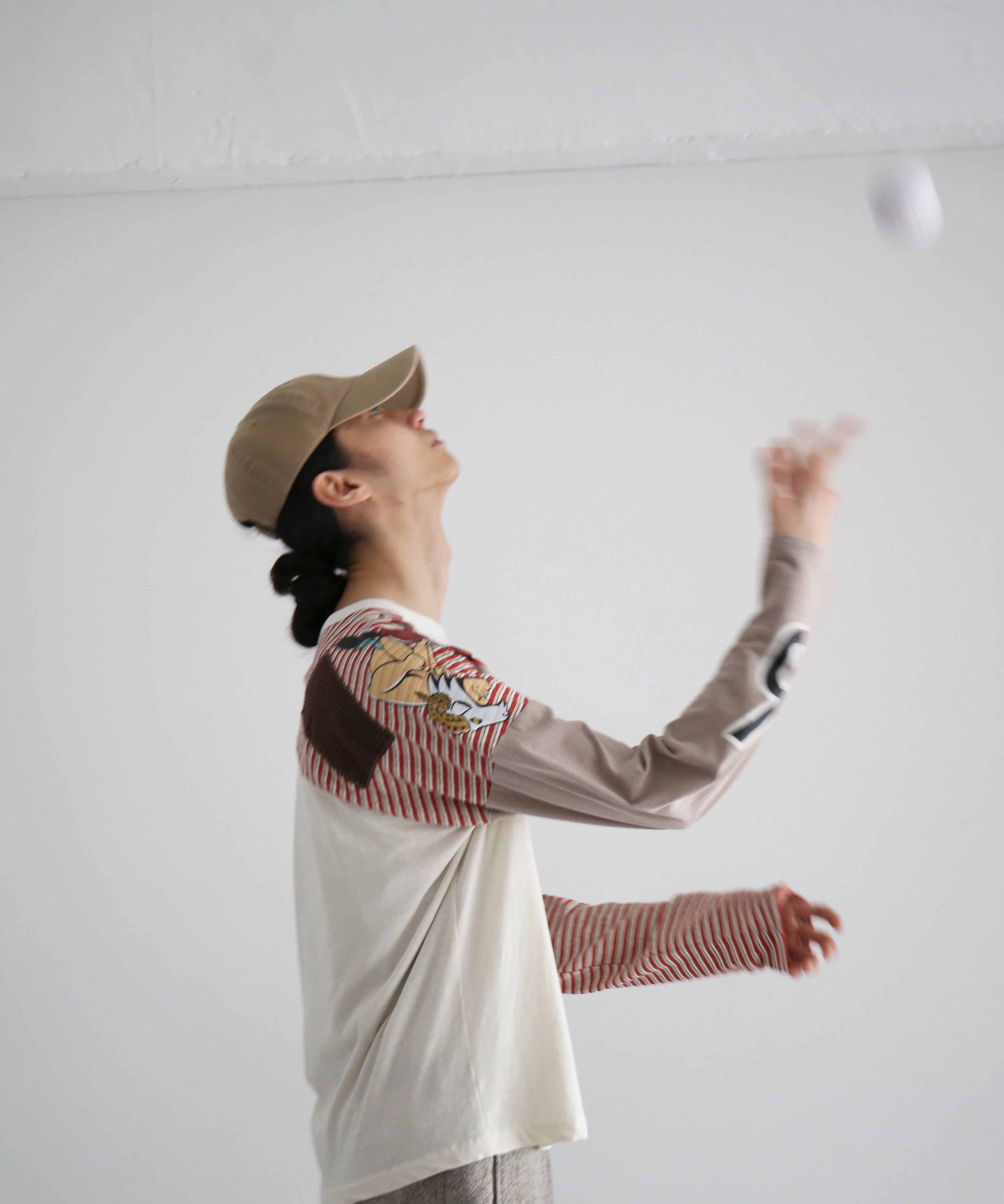 FAF(FAKE AS FLOWERS) Stripe raglan "ECRU"