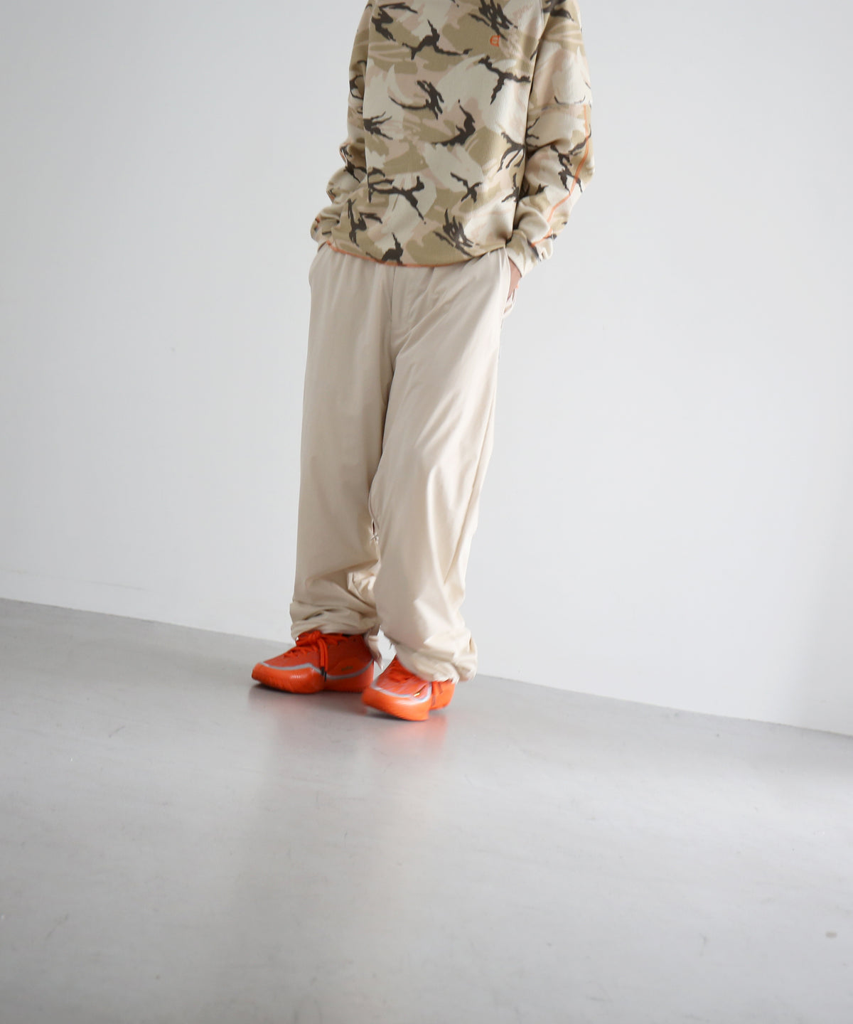 PHINGERIN Cushy fleece pants “A:LIGHT BEIGE”