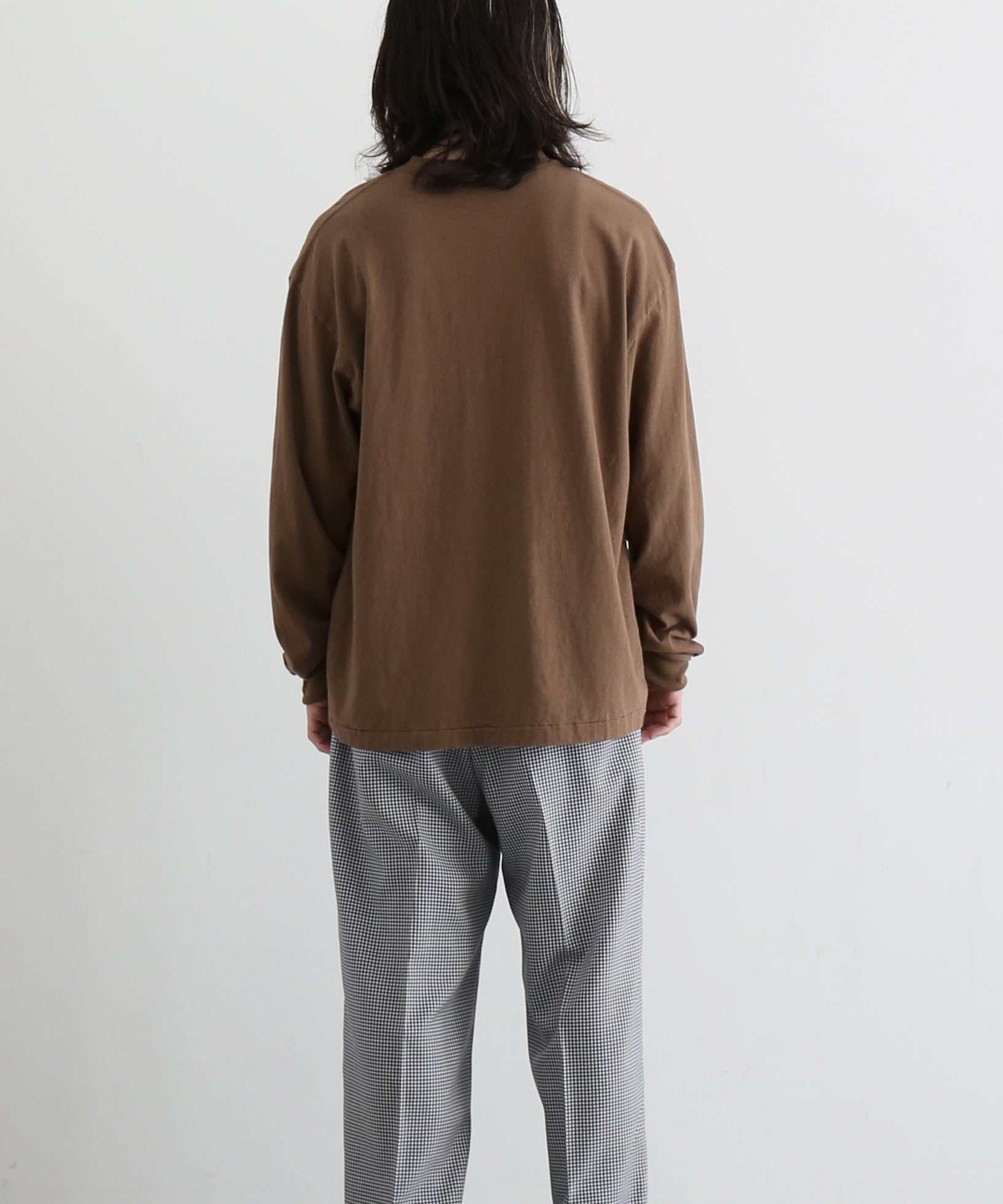 UNUSED Us2592 long-sleeve henry neck t-shirt "BROWN"