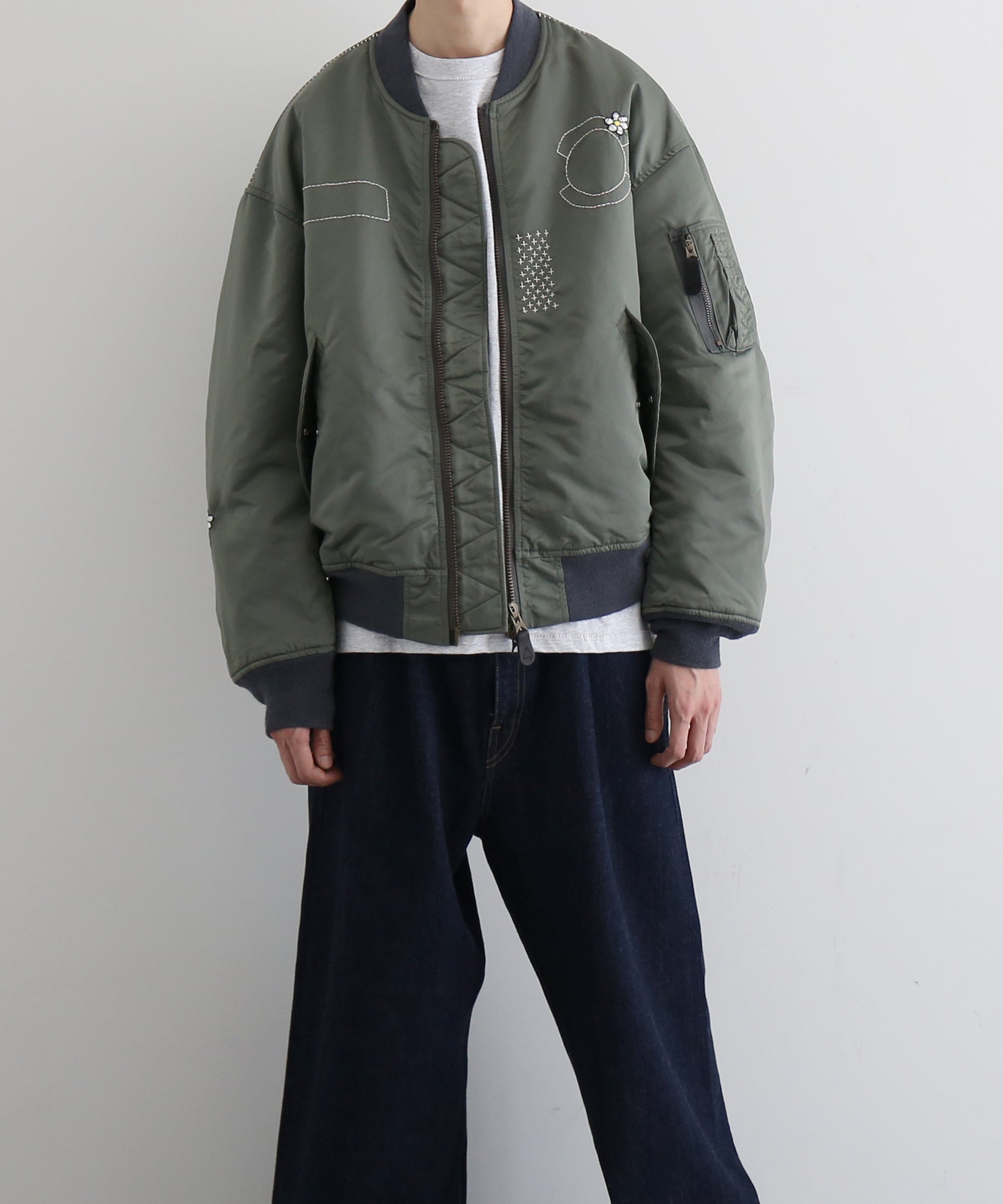 my beautiful landlet Flower stitch ma-1 "KHAKI"