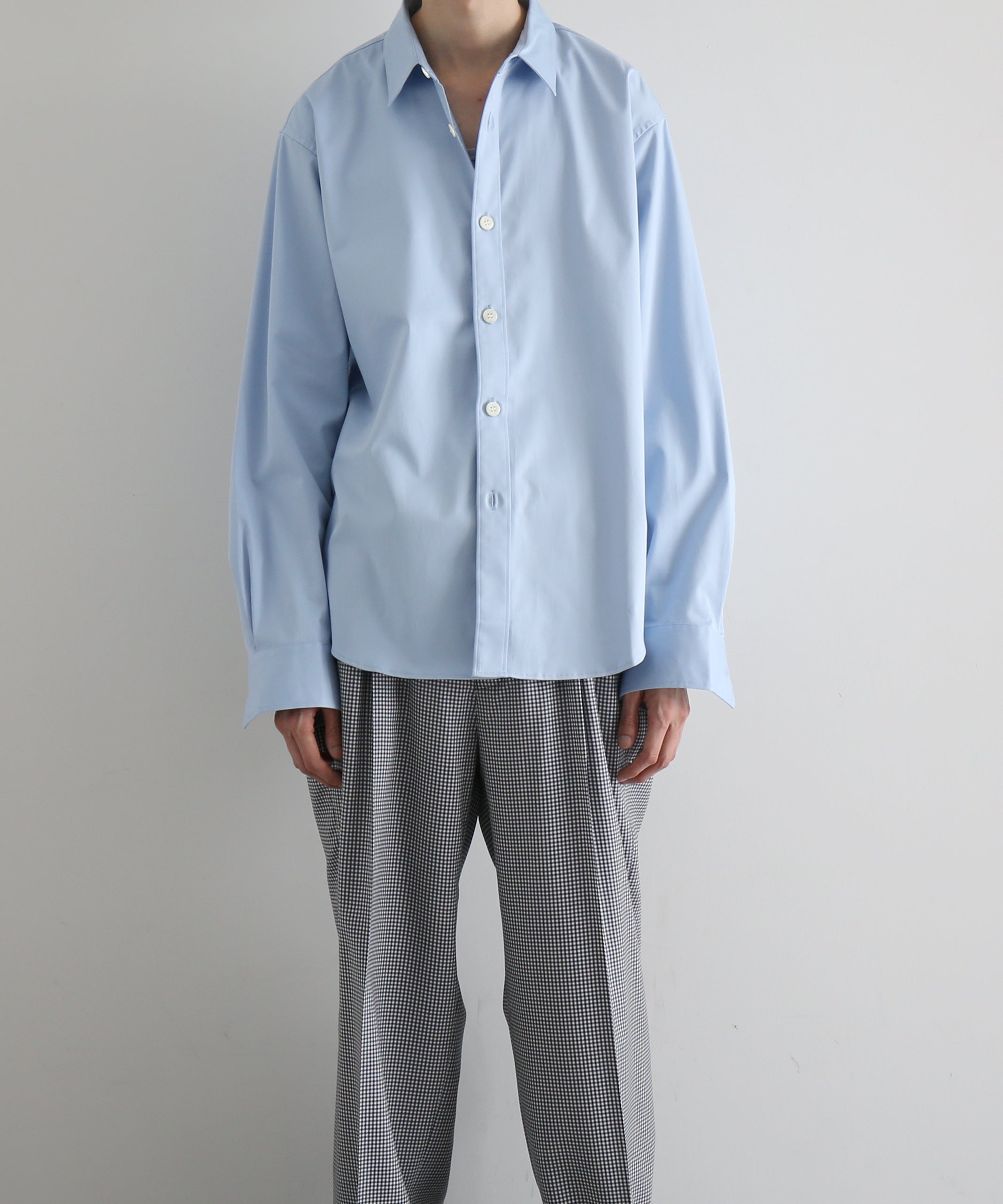 well Buttons position shirt "GRAY"