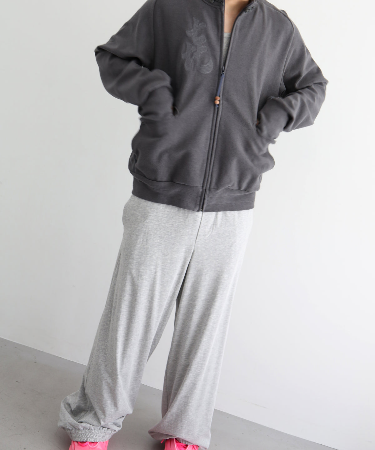 JIAN YE Kaixin 七七七 jersey "CHARCOAL"