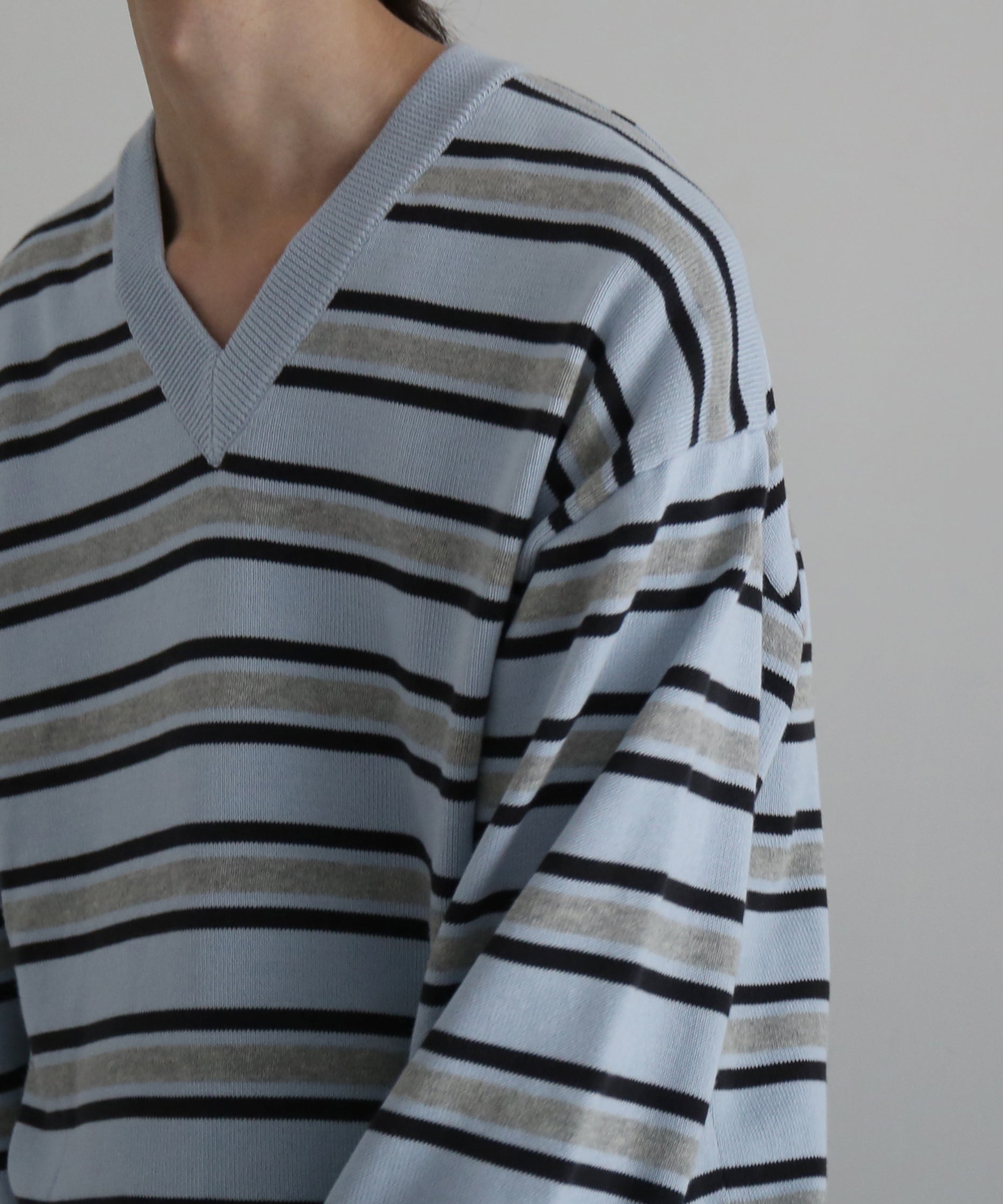 KAIKO Border v neck sweater "S.BLUE"