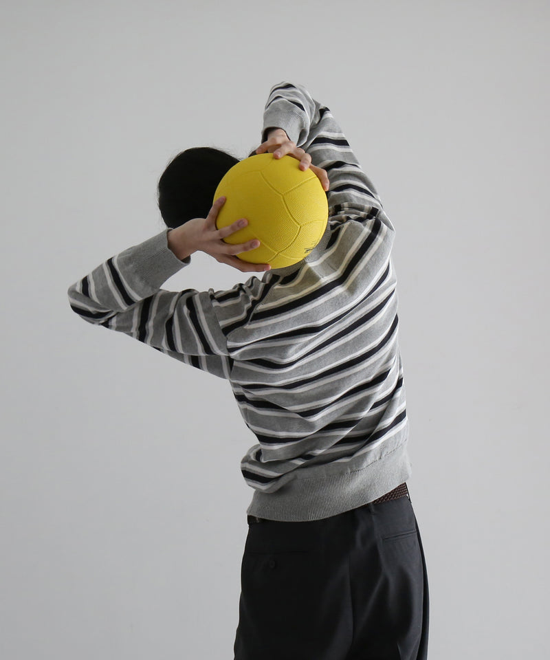 KAIKO Border v neck sweater "FIGURE2"