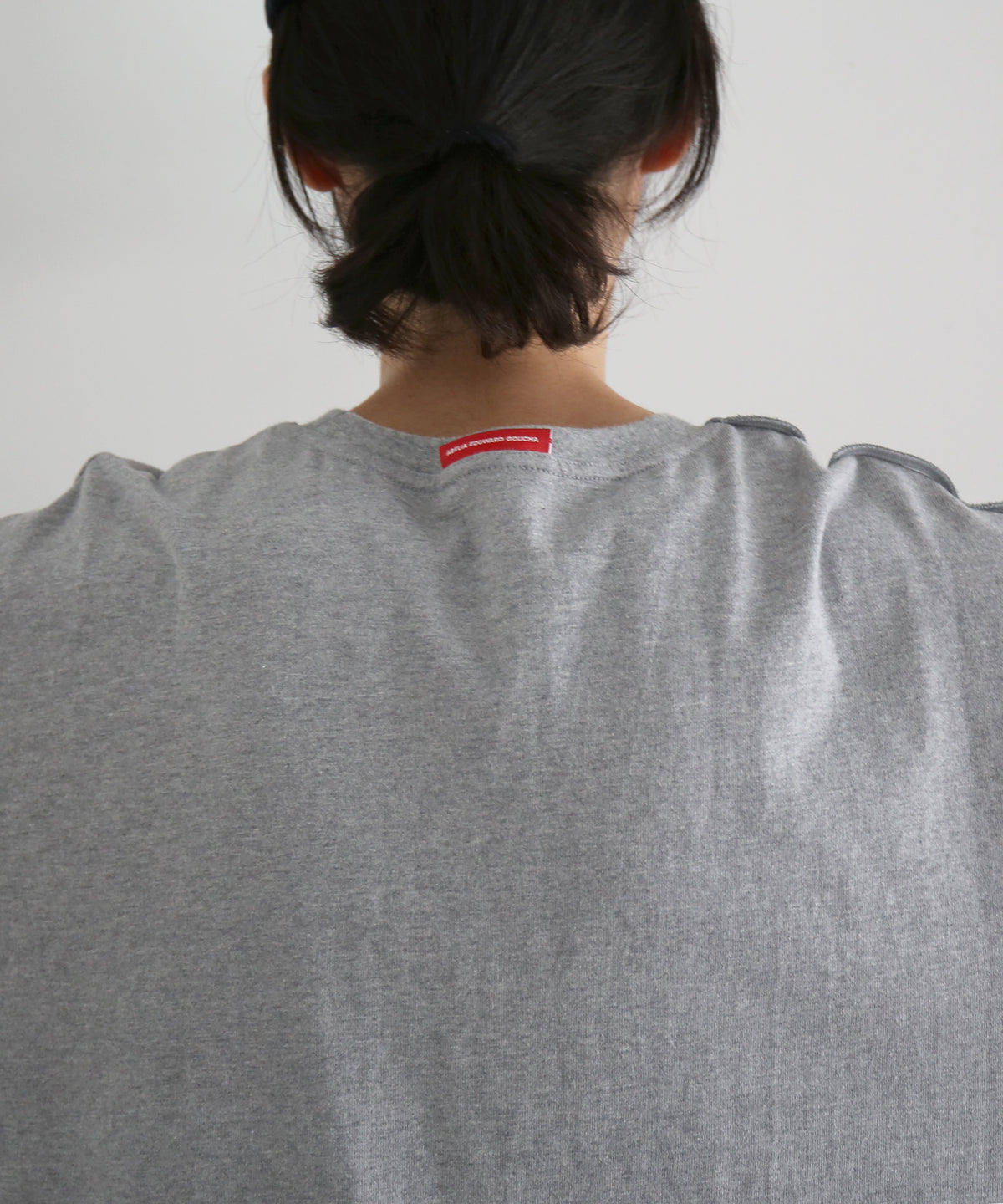 ABELIA EDOWARD GOUCHA Classic ls t-shirt "GREY"