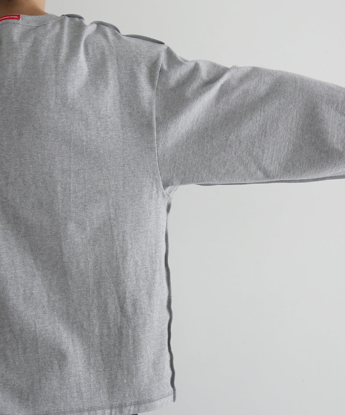 ABELIA EDOWARD GOUCHA Classic ls t-shirt "GREY"