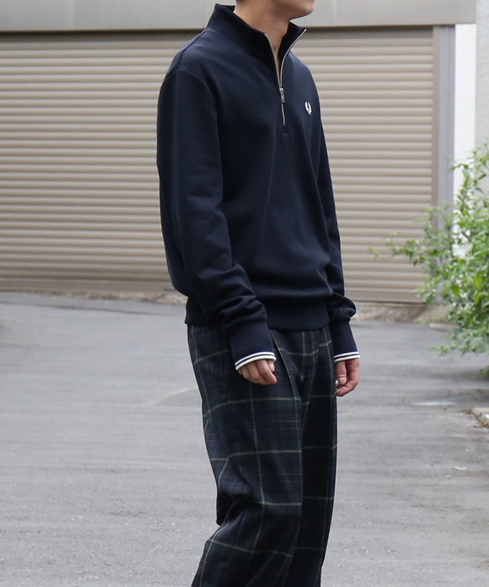 FRED PERRY Half zip sweatshirt "NAVY"