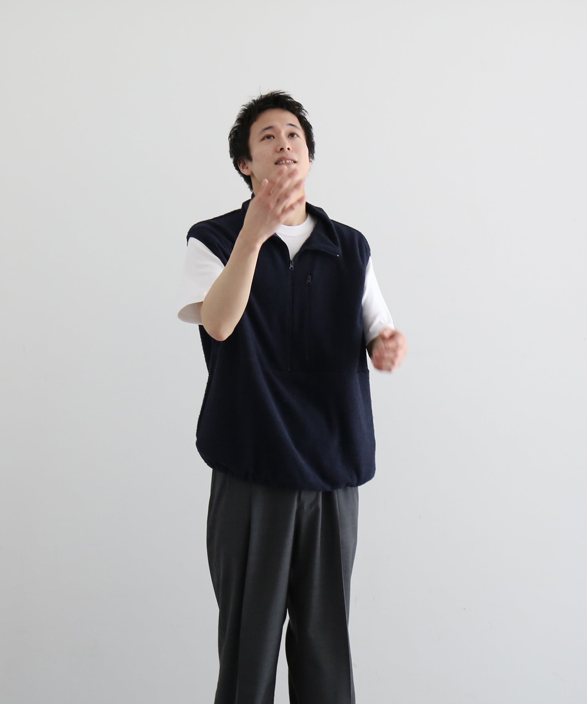 NOWHAW Towel cloth half zip vest "BLACK"