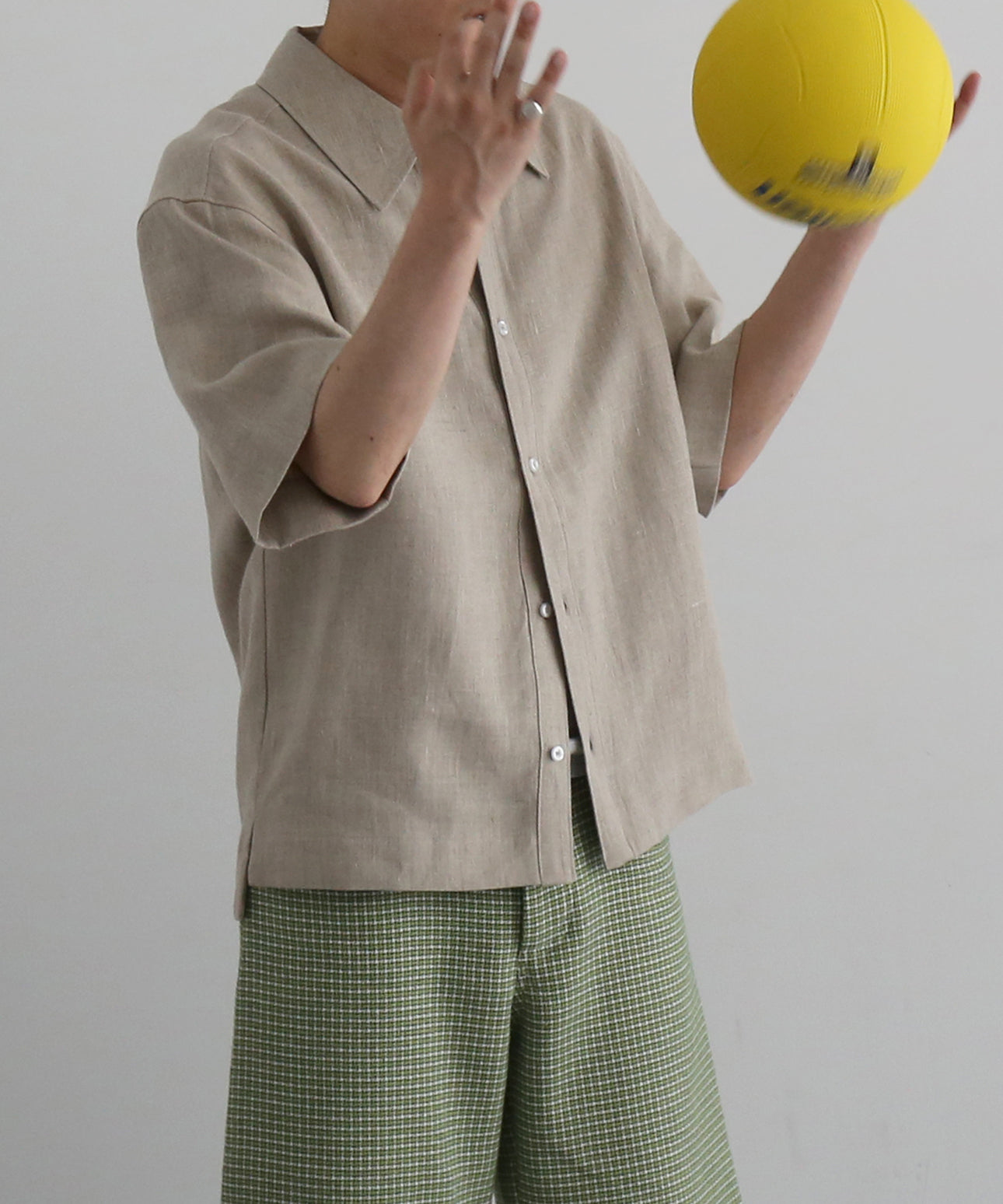 sefr Dao shirt "BEIGE CONCRETE LINEN"