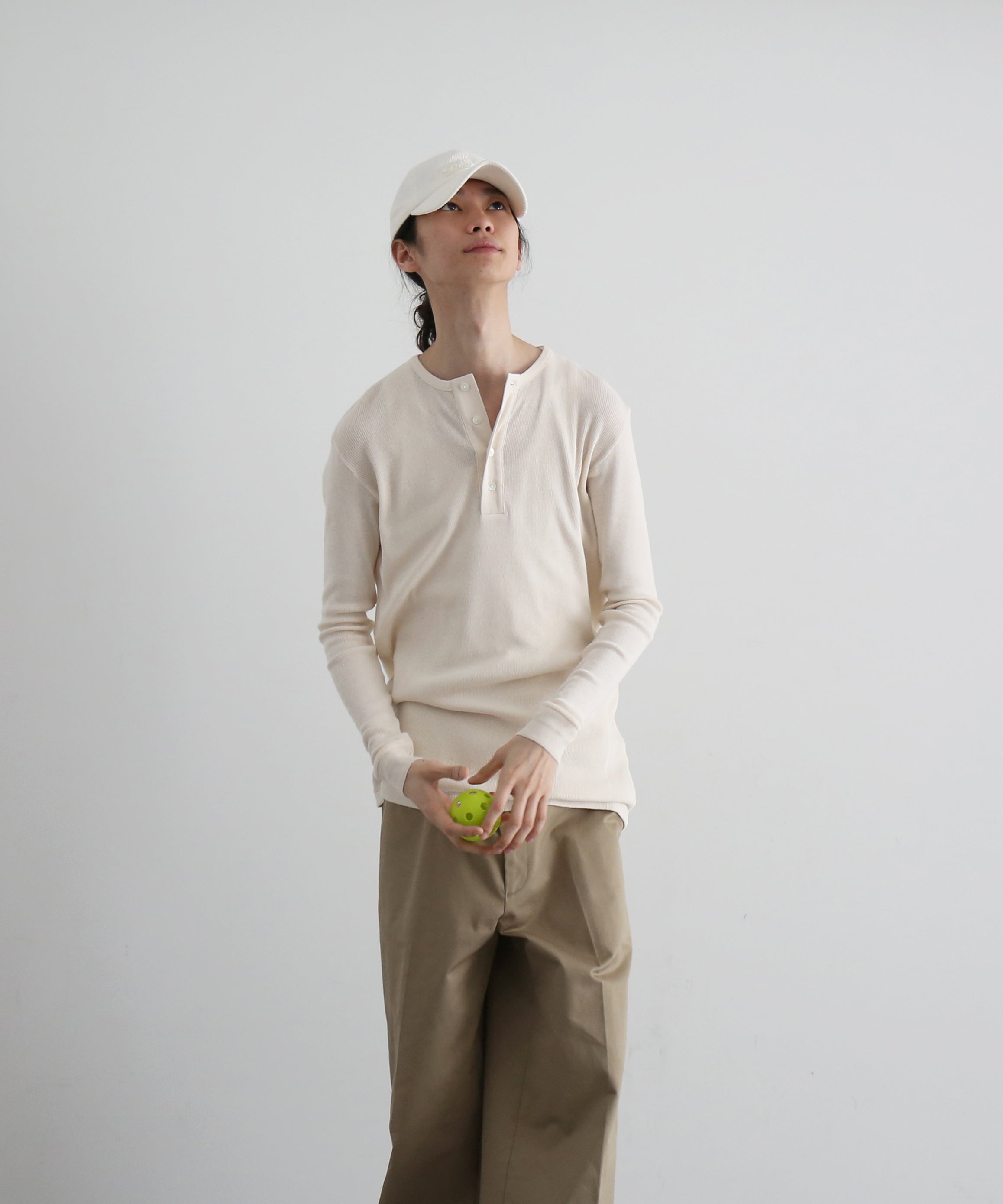 AURALEE Organic soft rib henley neck p/o "IVORY"