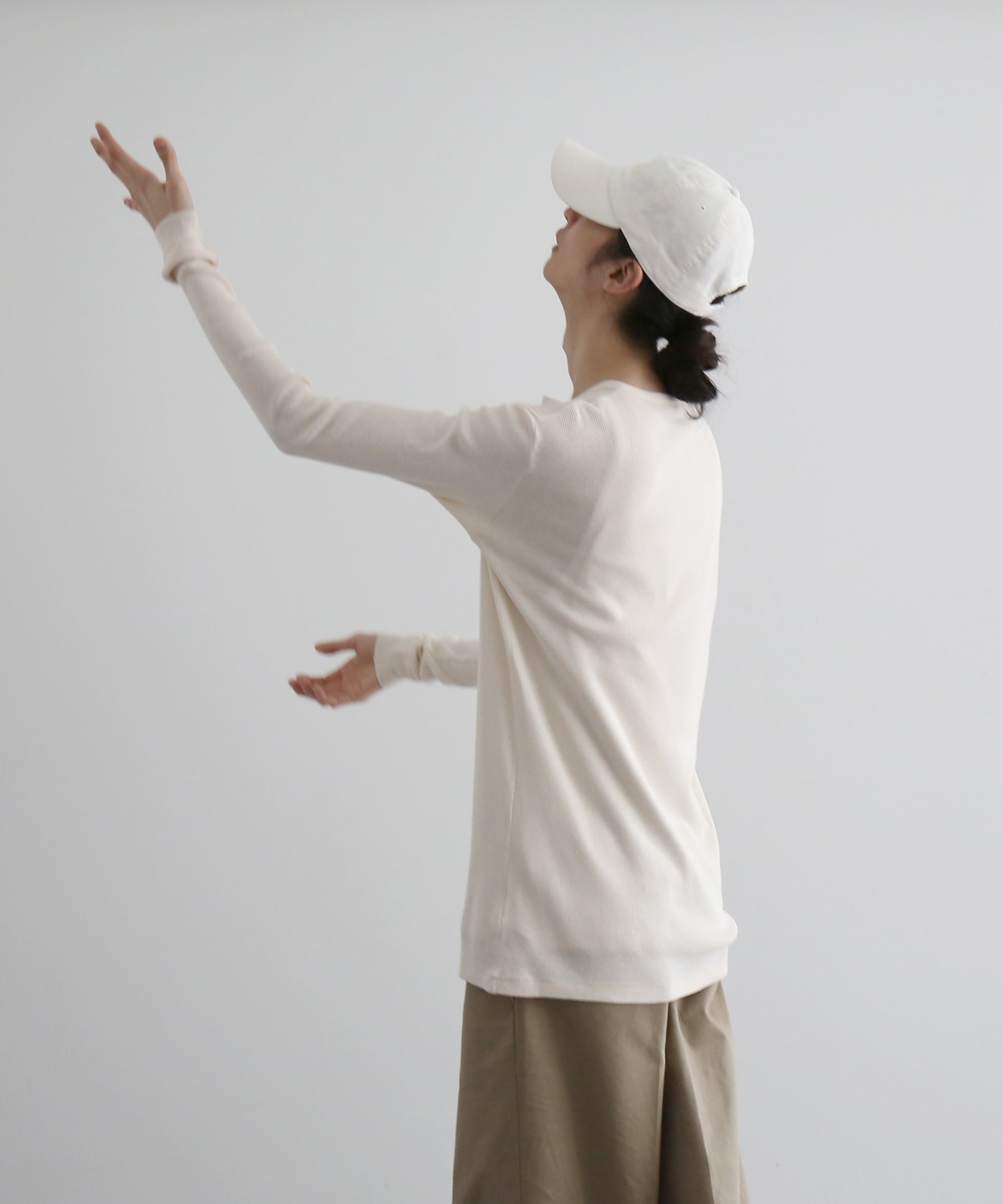AURALEE Organic soft rib henley neck p/o "IVORY"
