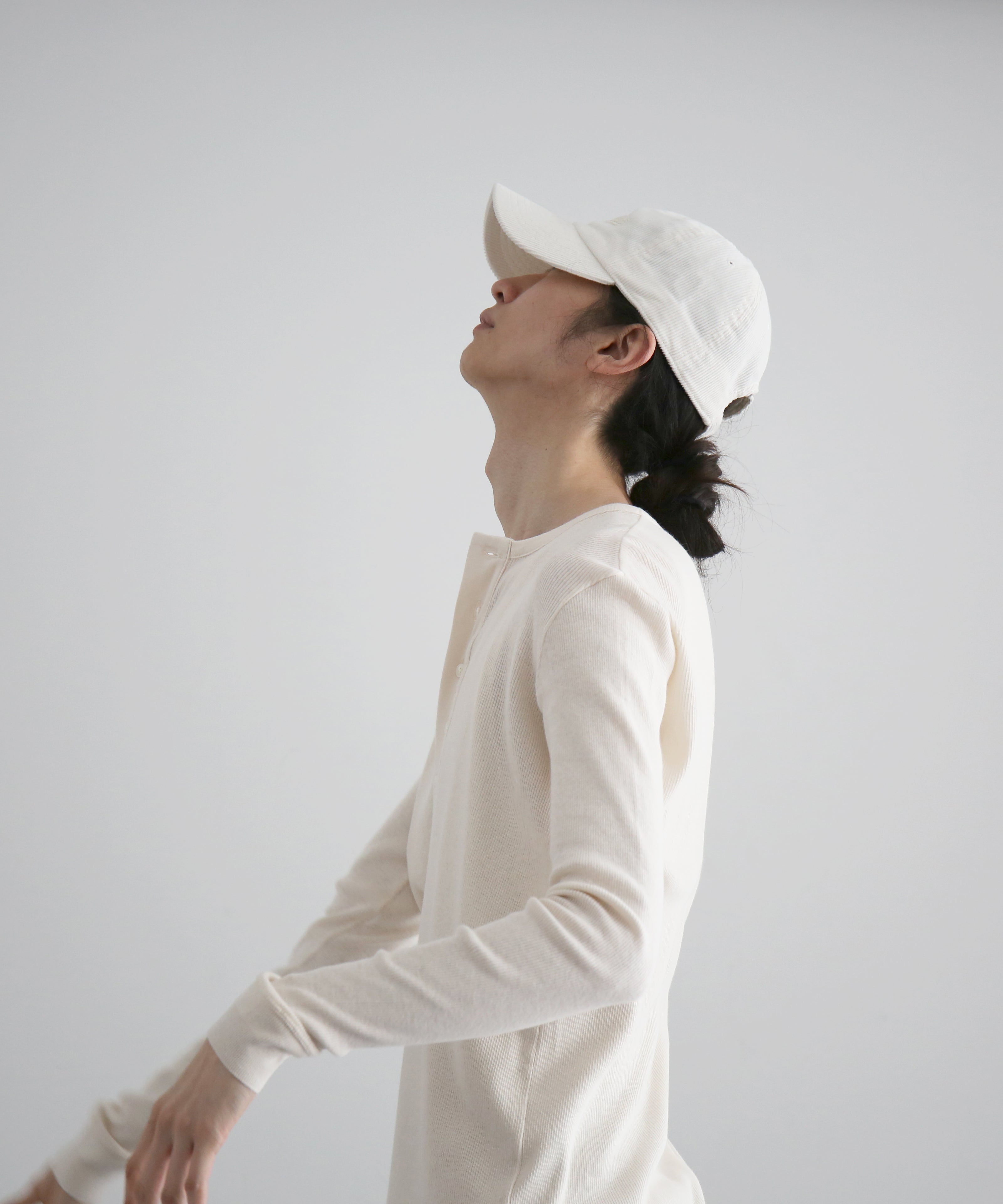 AURALEE Organic soft rib henley neck p/o "IVORY"