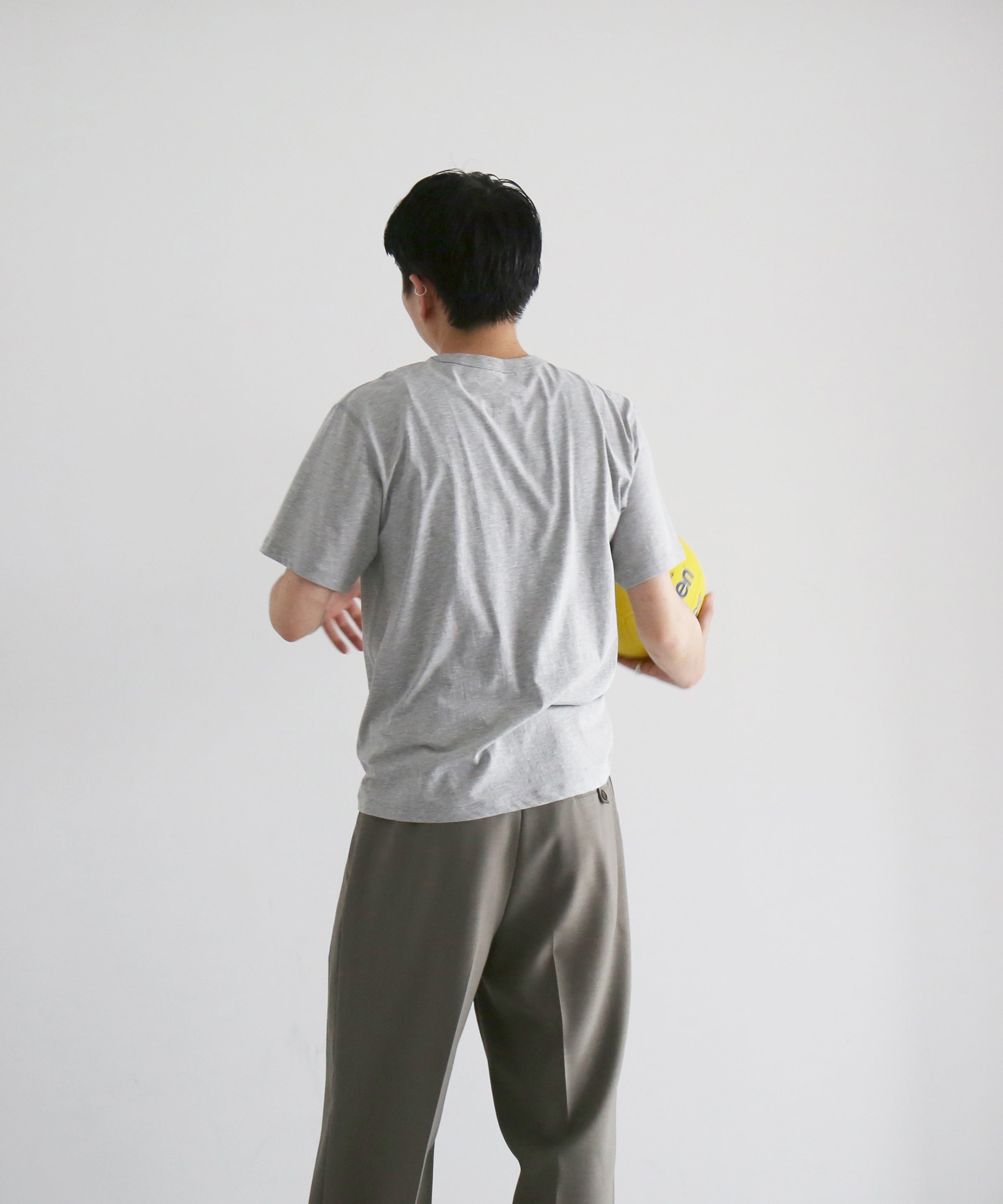 KAIKO C neck t-shirt “TOP GRAY”