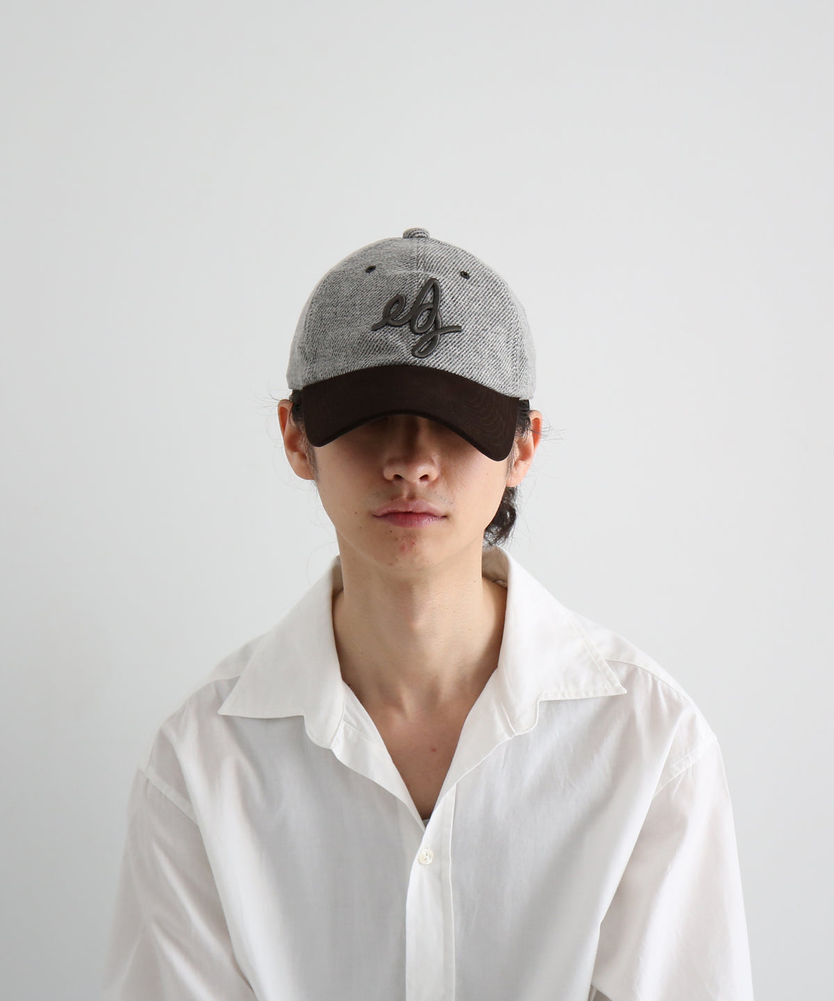 ABELIA EDOWARD GOUCHA Aeg cap 0505 "GREY"