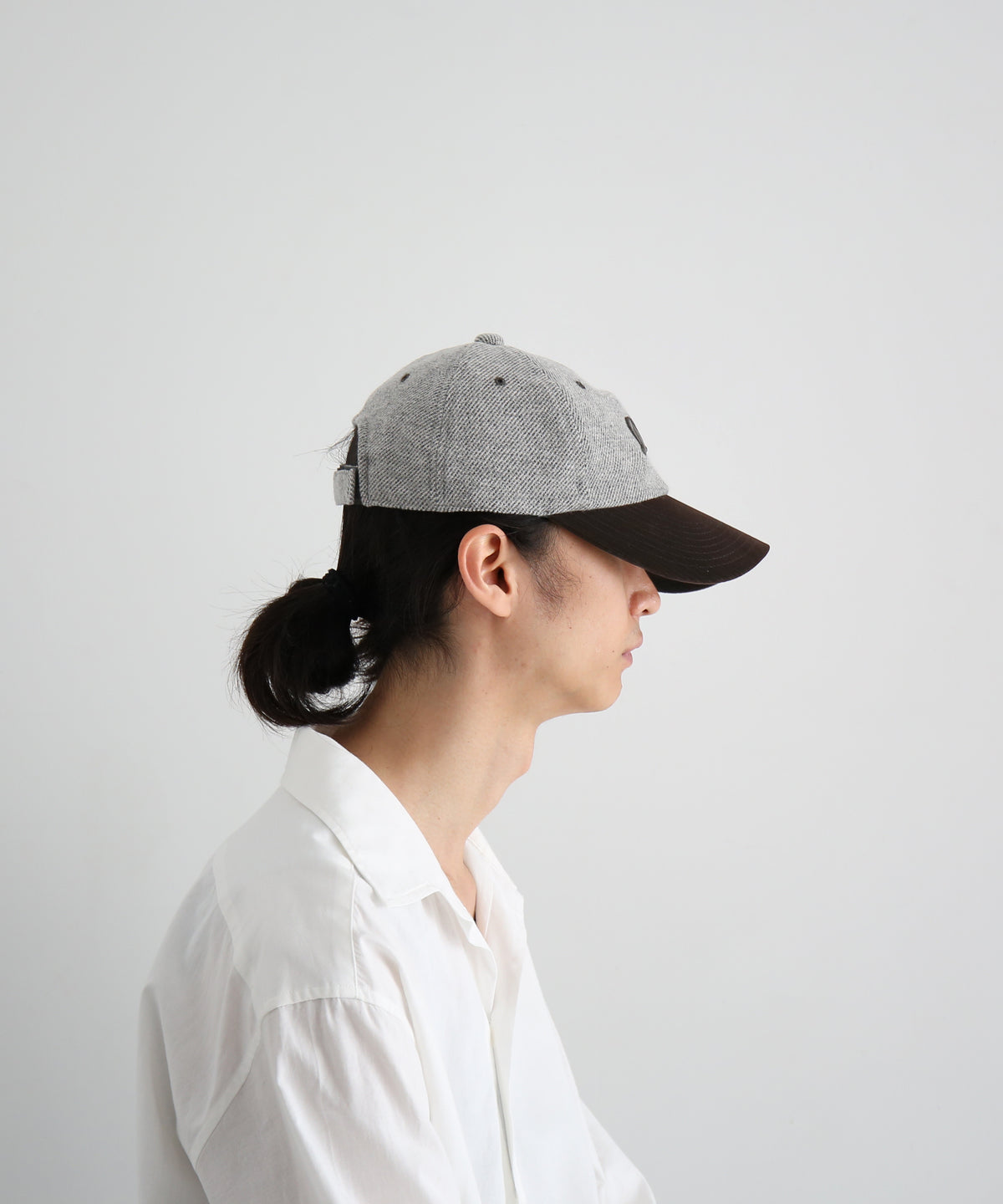 ABELIA EDOWARD GOUCHA Aeg cap 0505 "GREY"