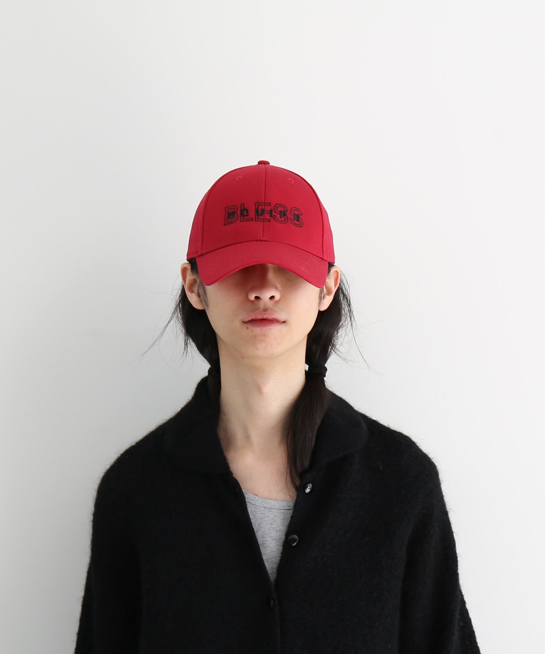 BLESS Be cap "RED/BLACK"