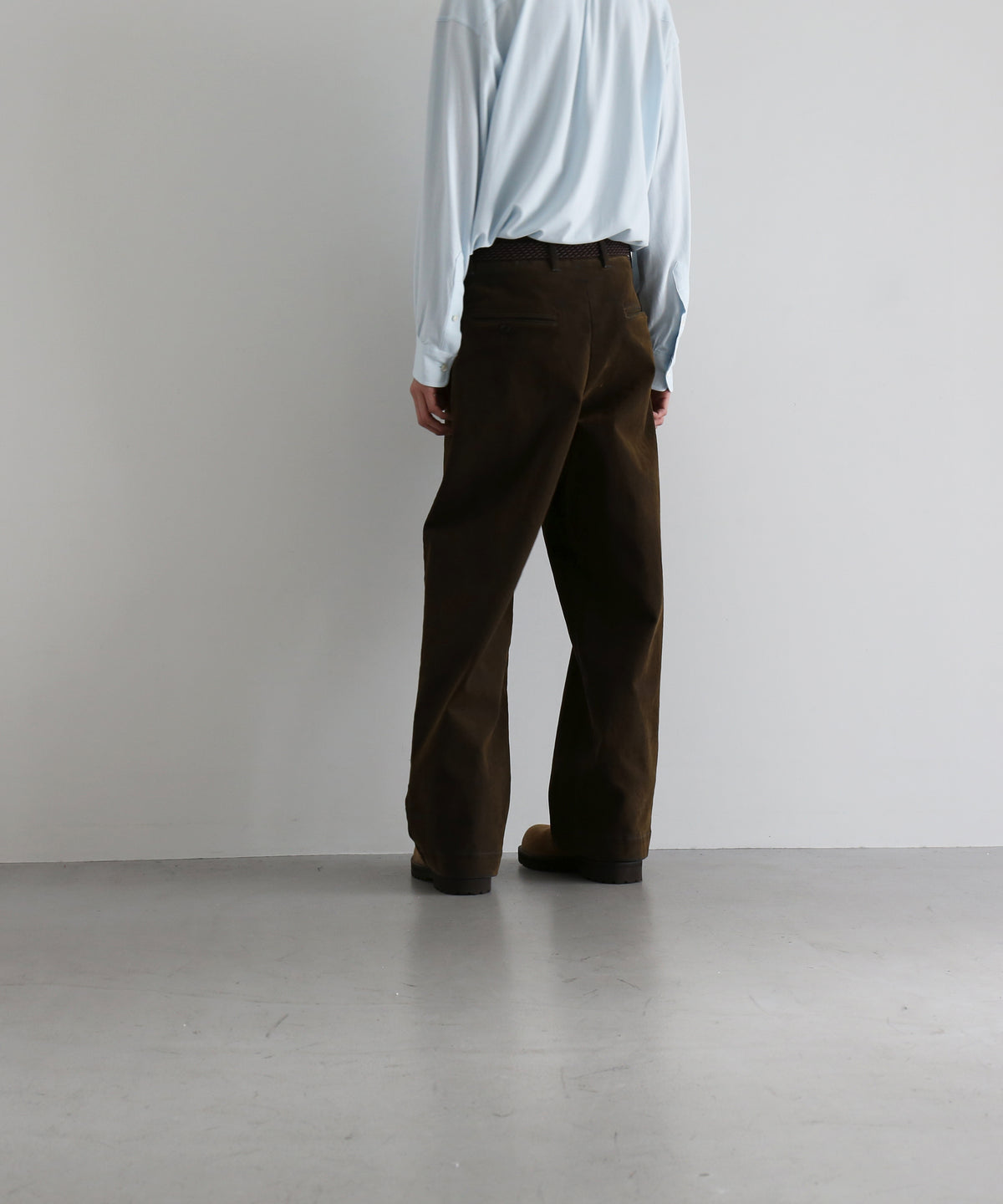 VOAAOV Pigment Cupro 5-pocket pants "CAMEL"