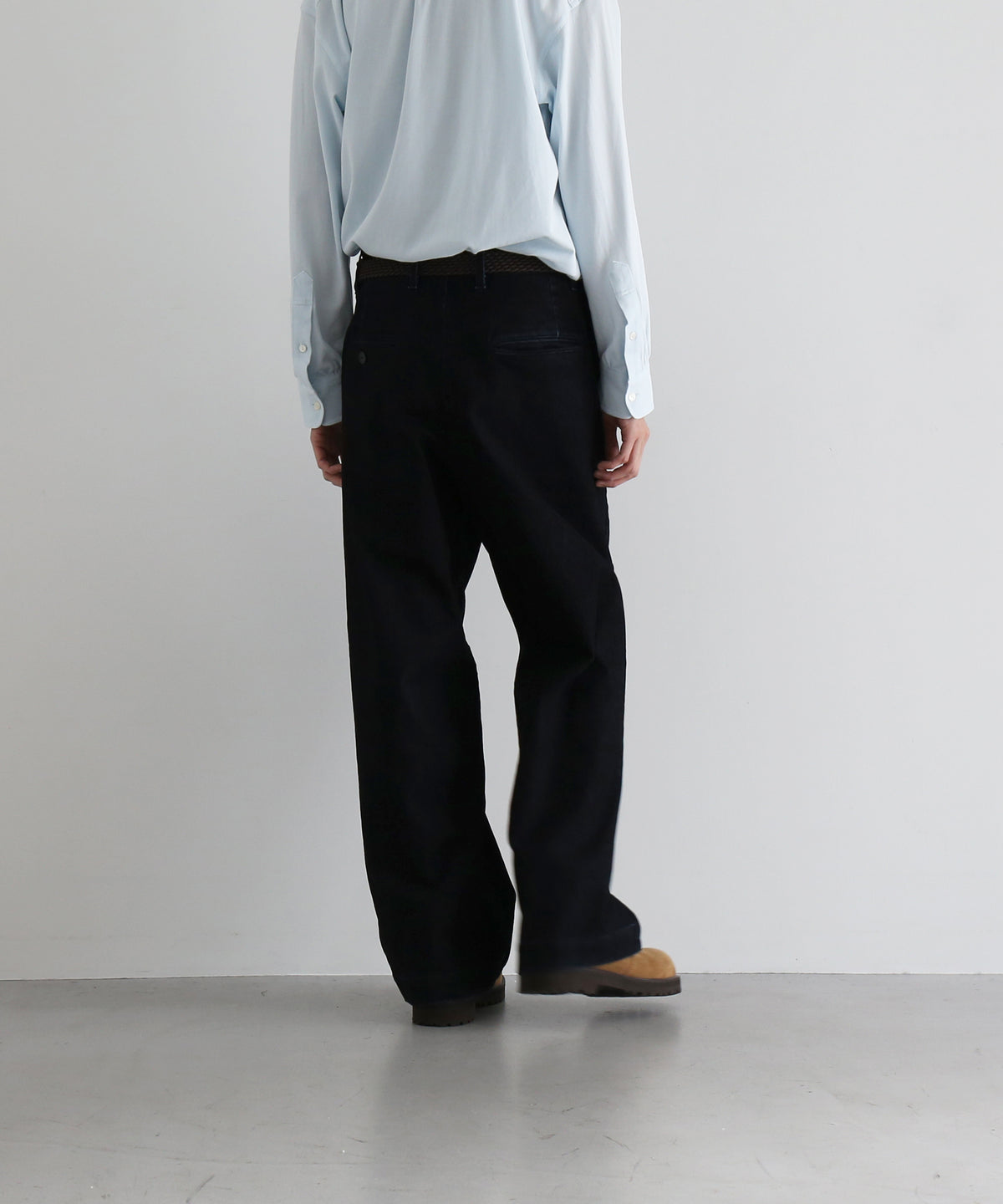 VOAAOV Flocky denim pants “BLACK”