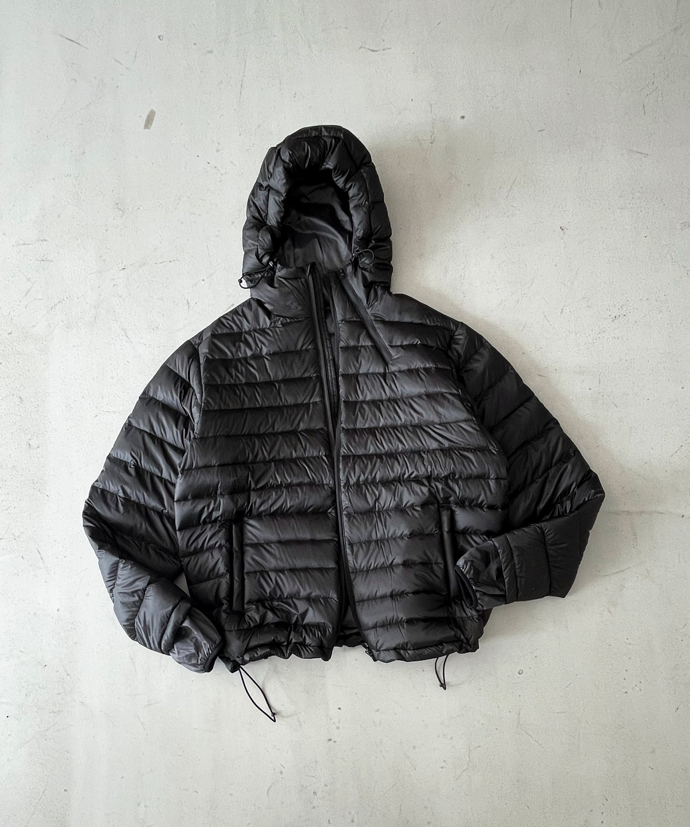 SAN SAN GEAR Suffix puffer jacket "BLACK"