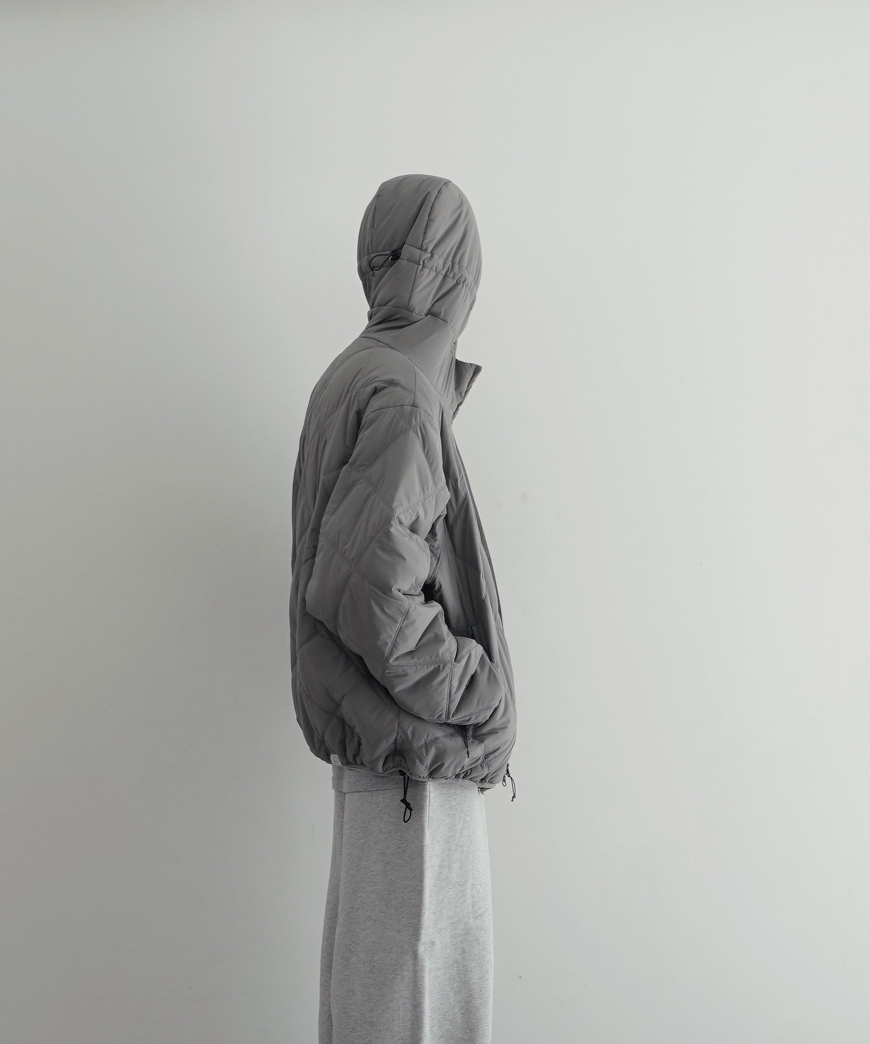 Evisen Skateboardsゑ【エビセンスケートボード】Light quilted down