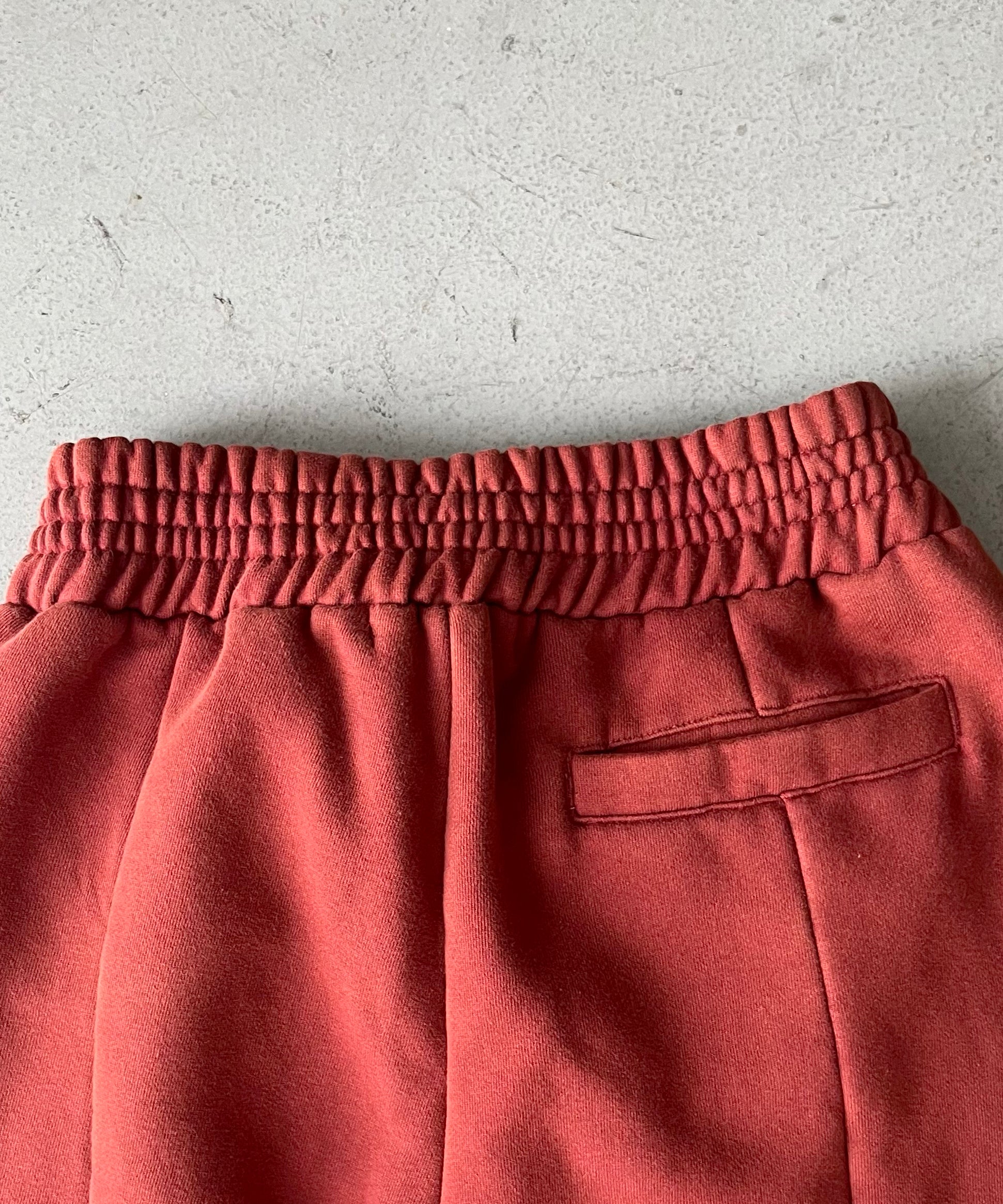 LOADINGROOM Double waist sweatpants men "WASHED RED"