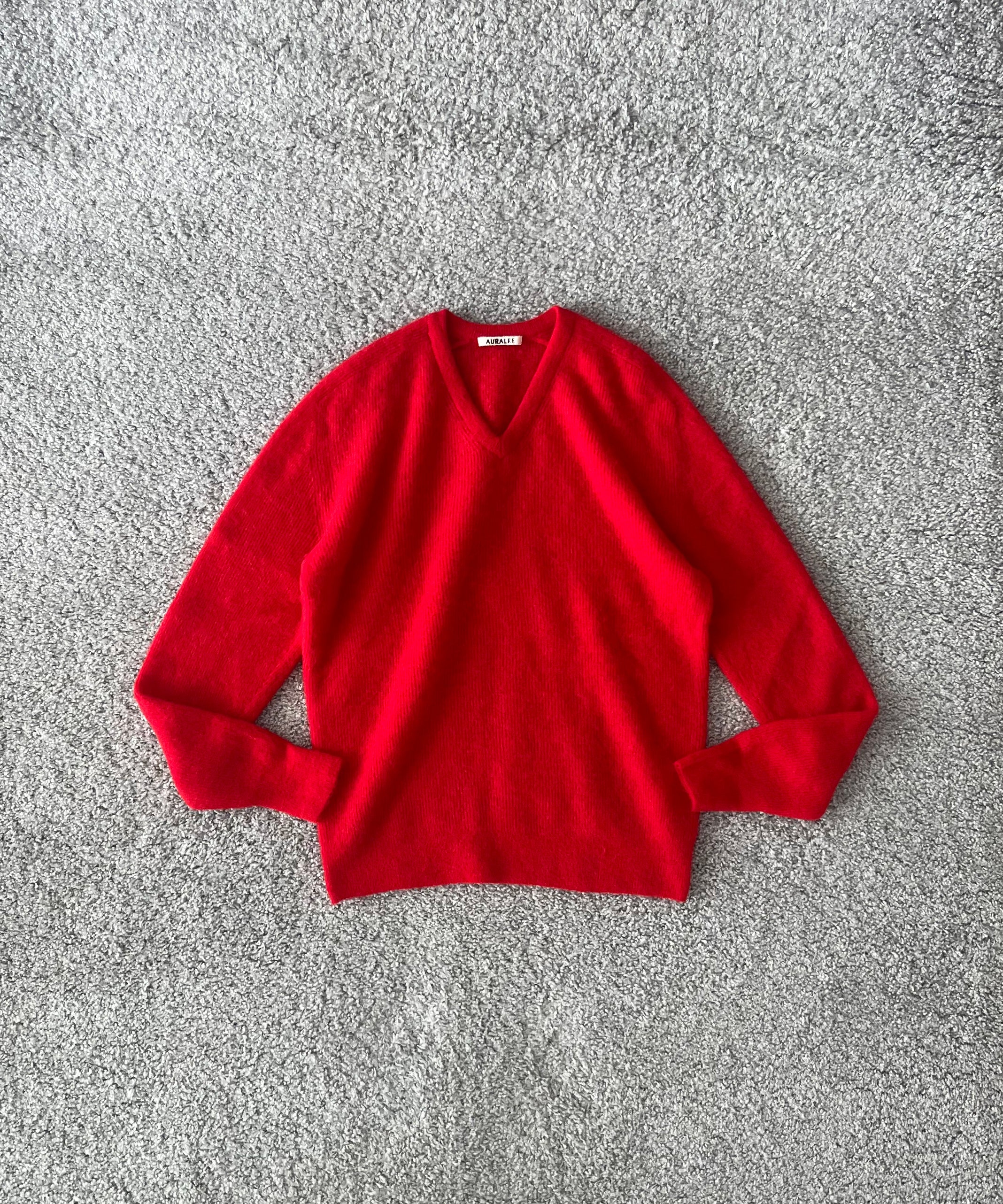 AURALEE Baby suri alpaca sheer knit v-neck p/o “NAVY”