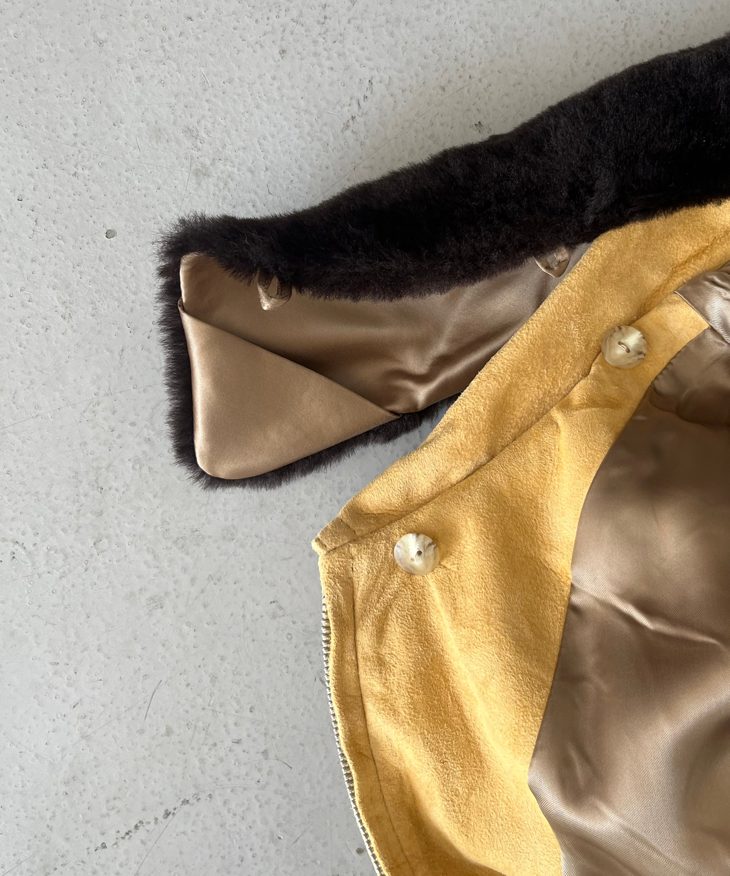 AURALEE Goat suede zip blouson "DUSTY YELLOW"