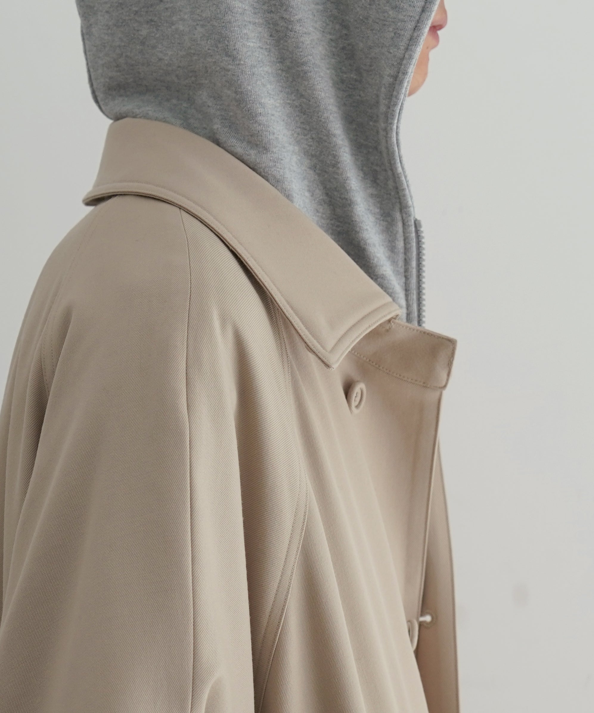 VOAAOV Wool gabardine soutien collar coat "BEIGE"