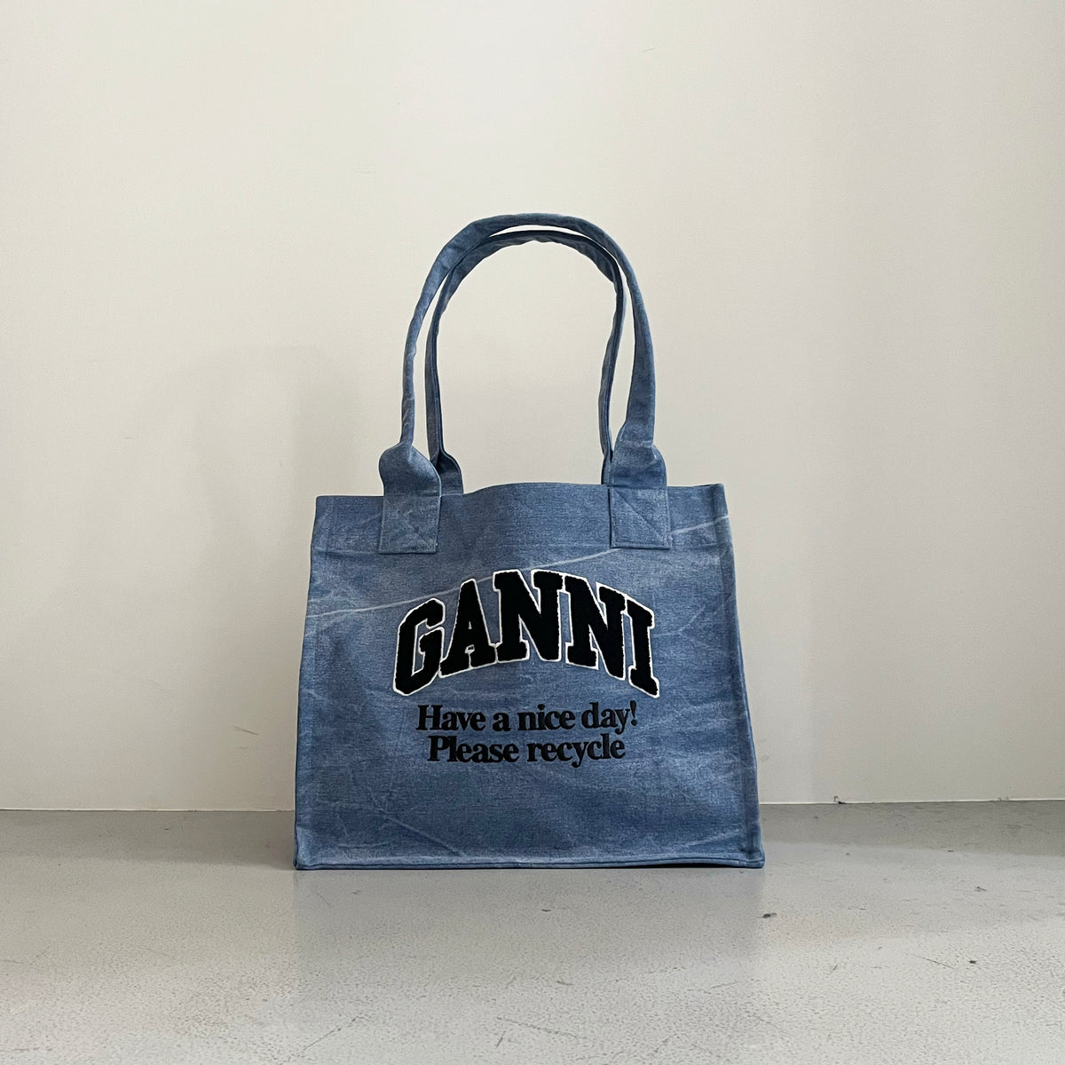 GANNI【ガニー】large easy shopper 